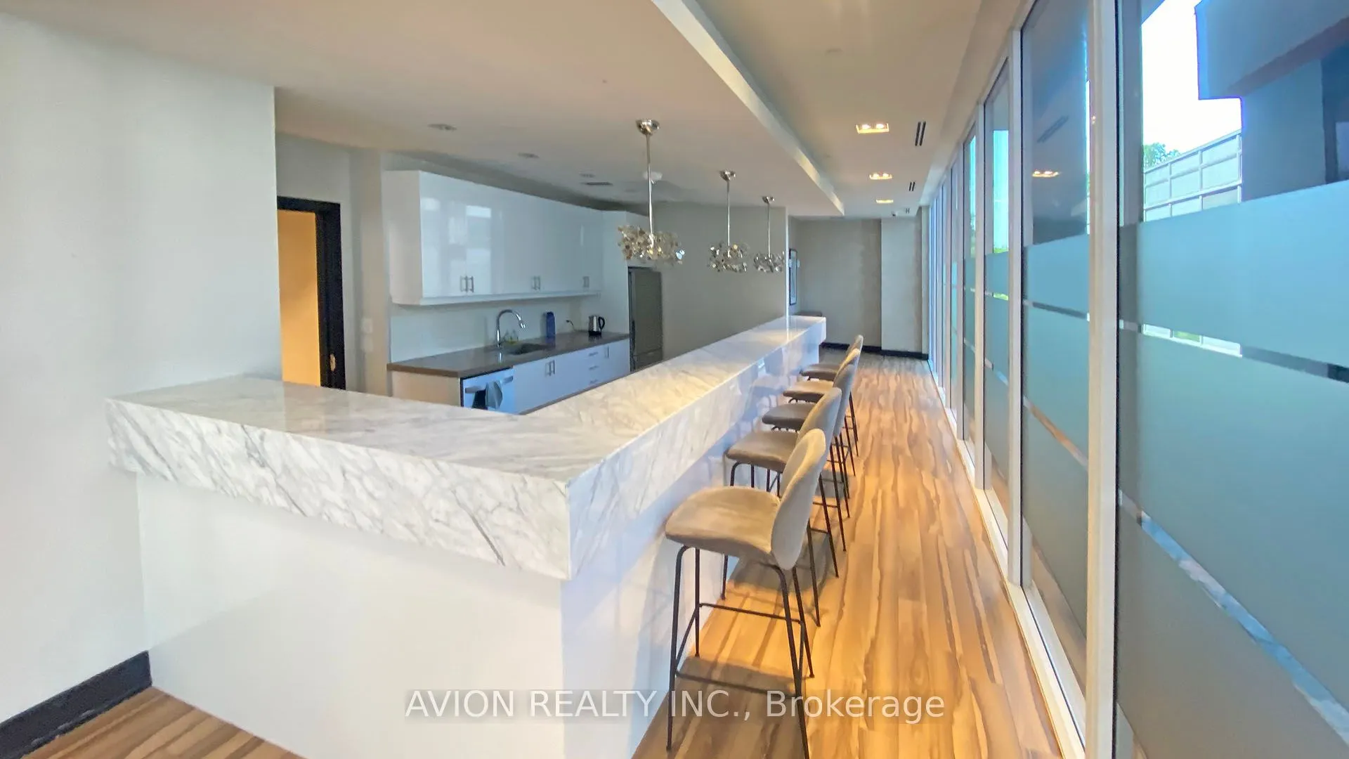 9618 Yonge Street, #315