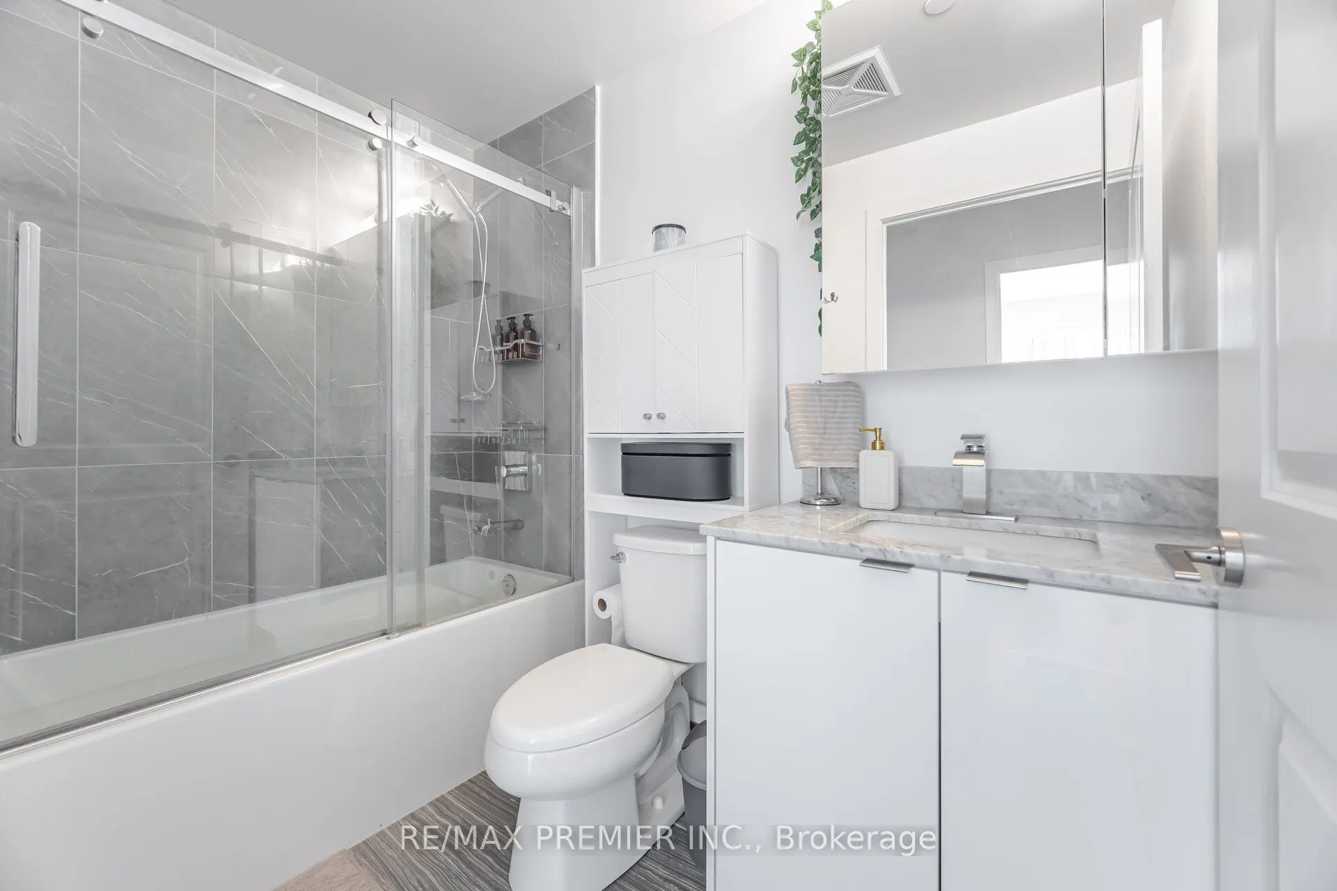 100 Eagle Rock Way, #317
