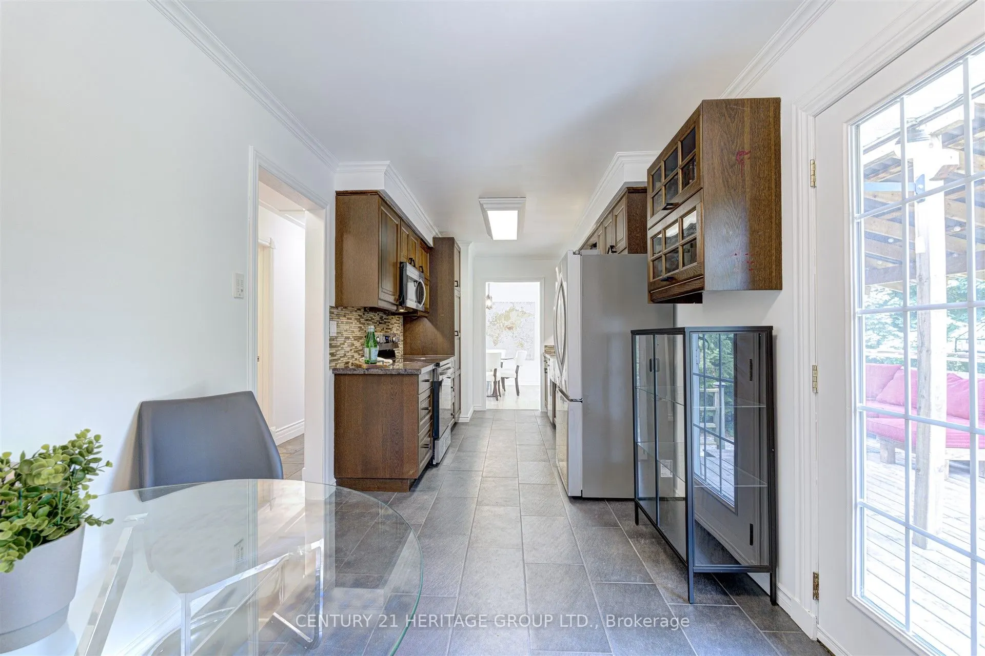 10 Bachly Crescent