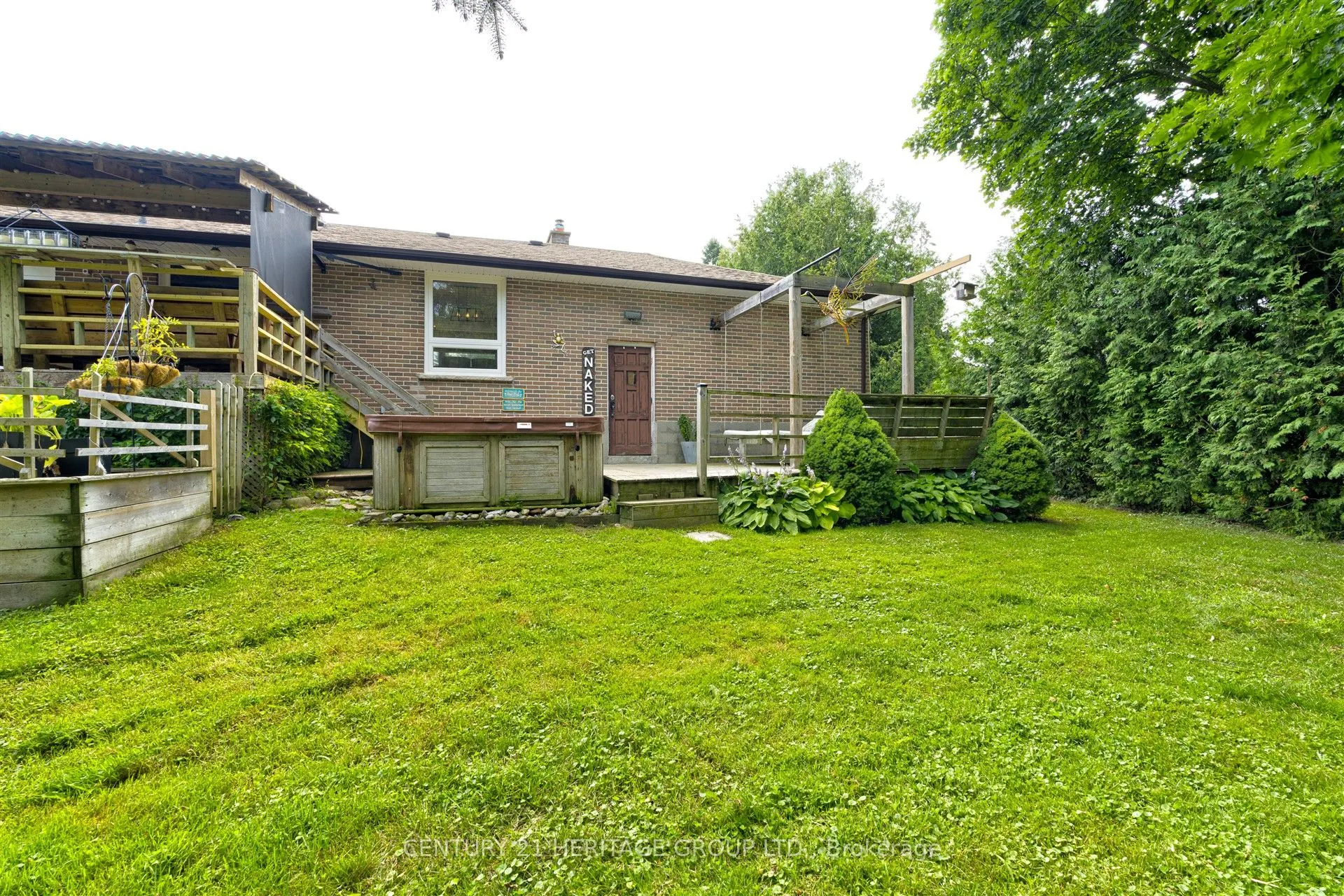 10 Bachly Crescent