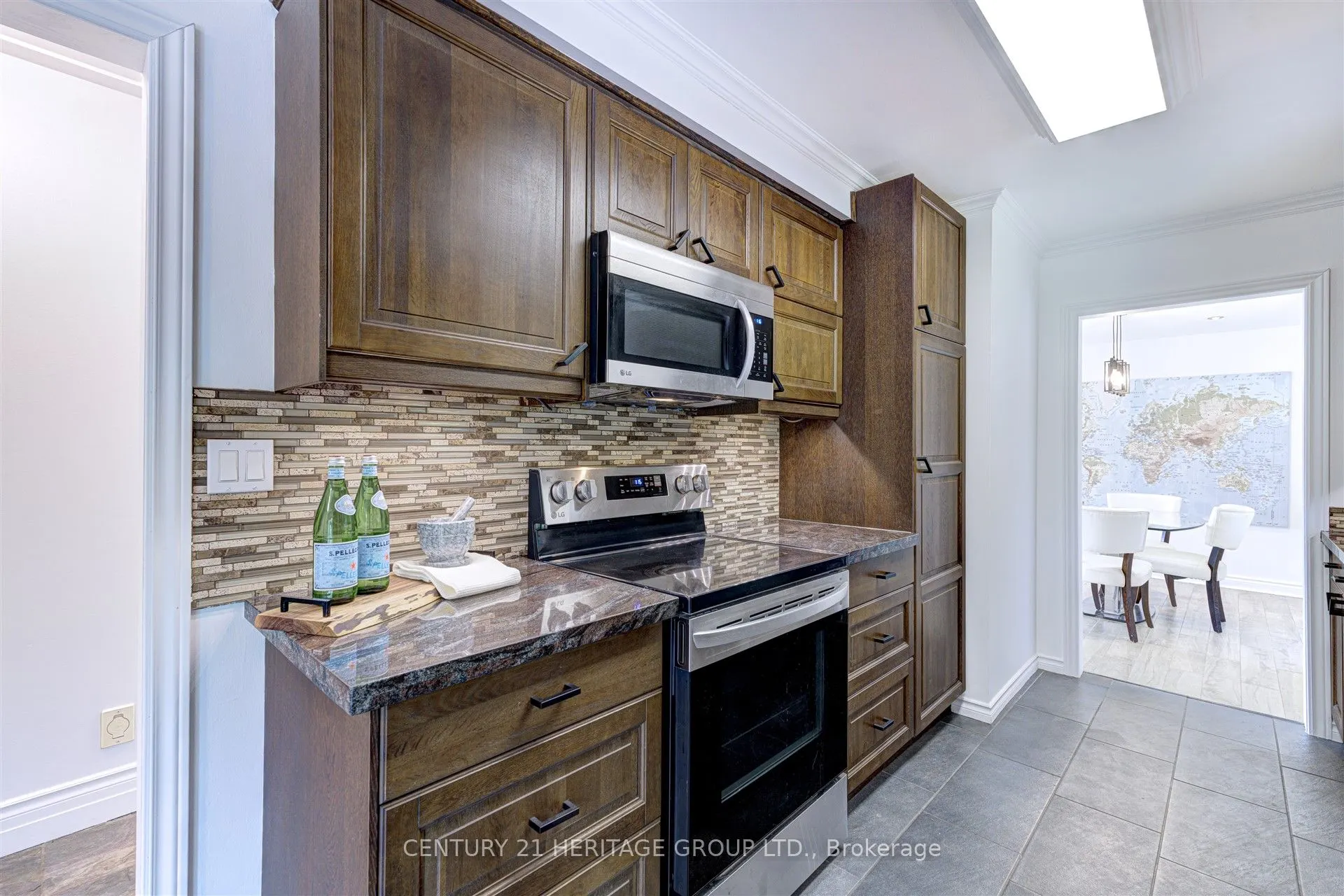 10 Bachly Crescent