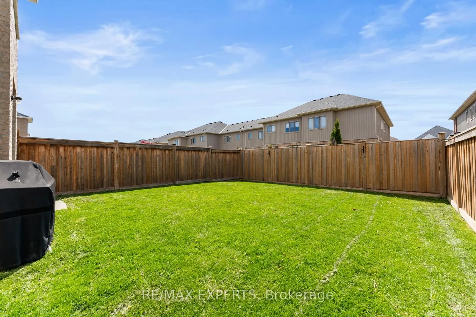 29 Sharpe Crescent