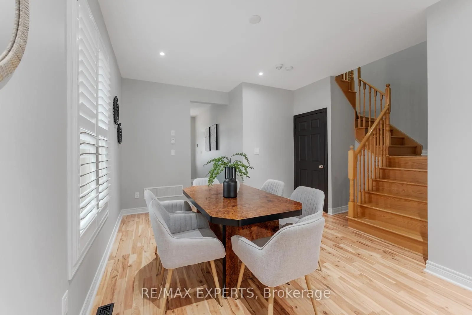 29 Sharpe Crescent