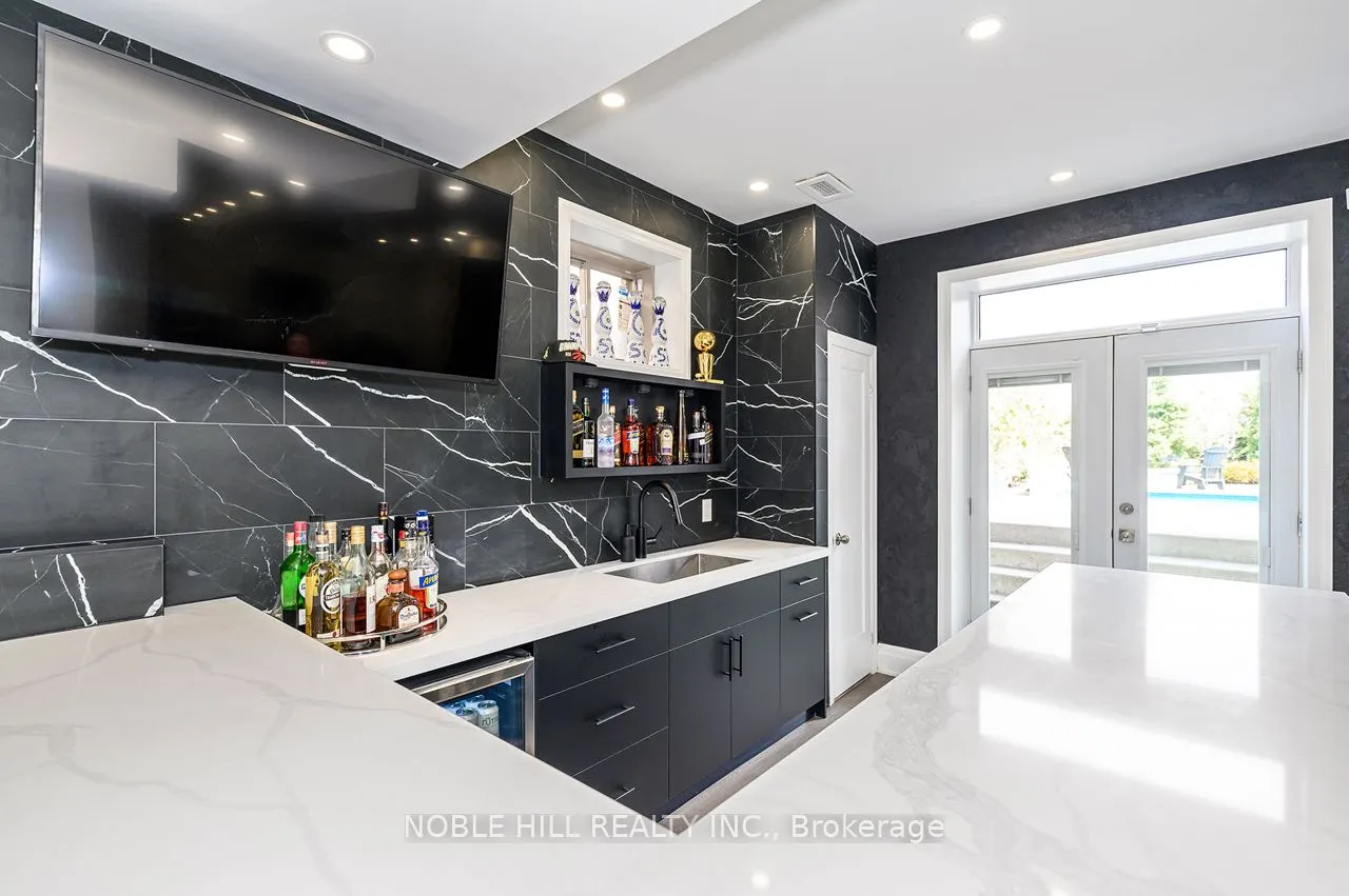 17 westbrooke Boulevard