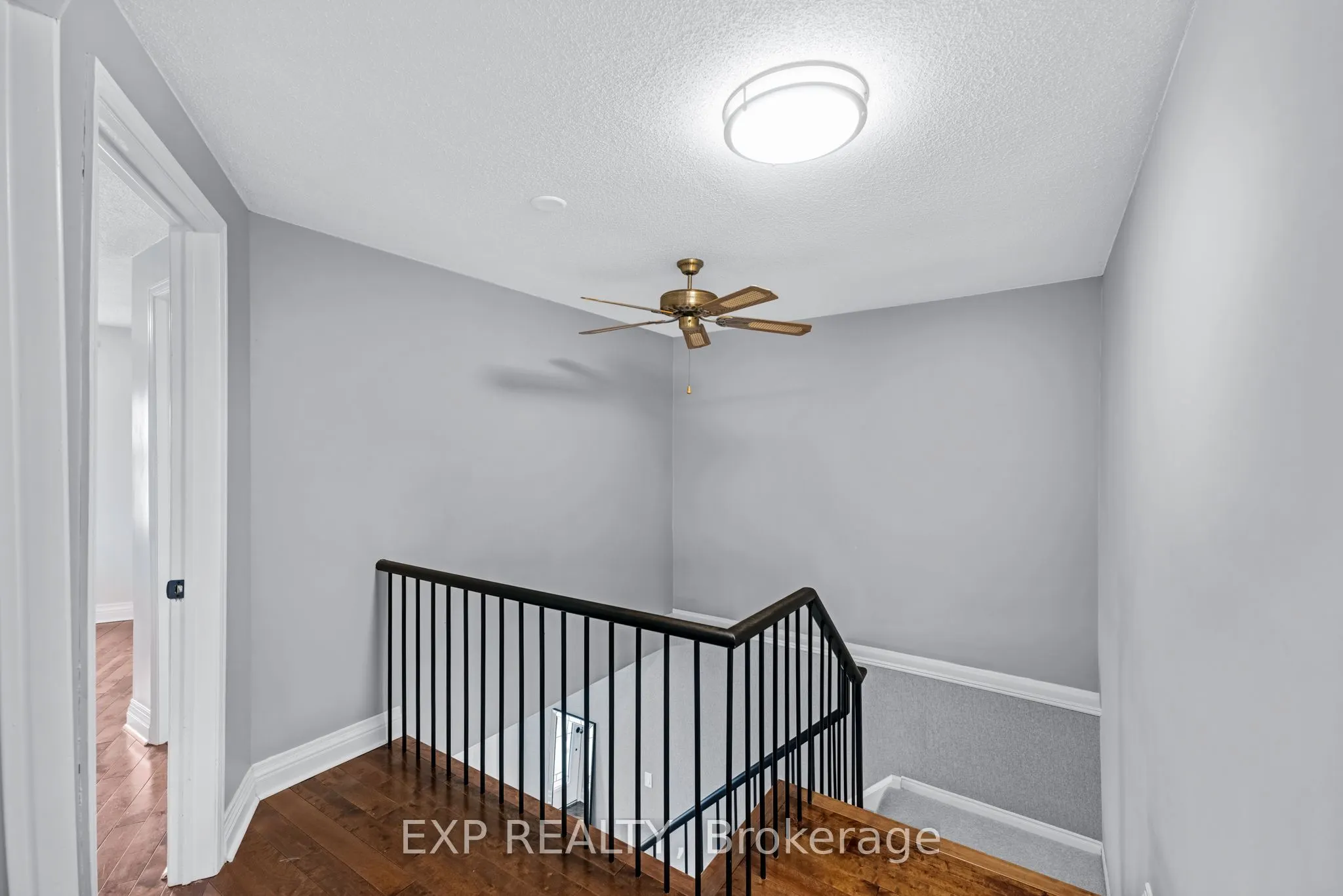 6 Adams Court, #6