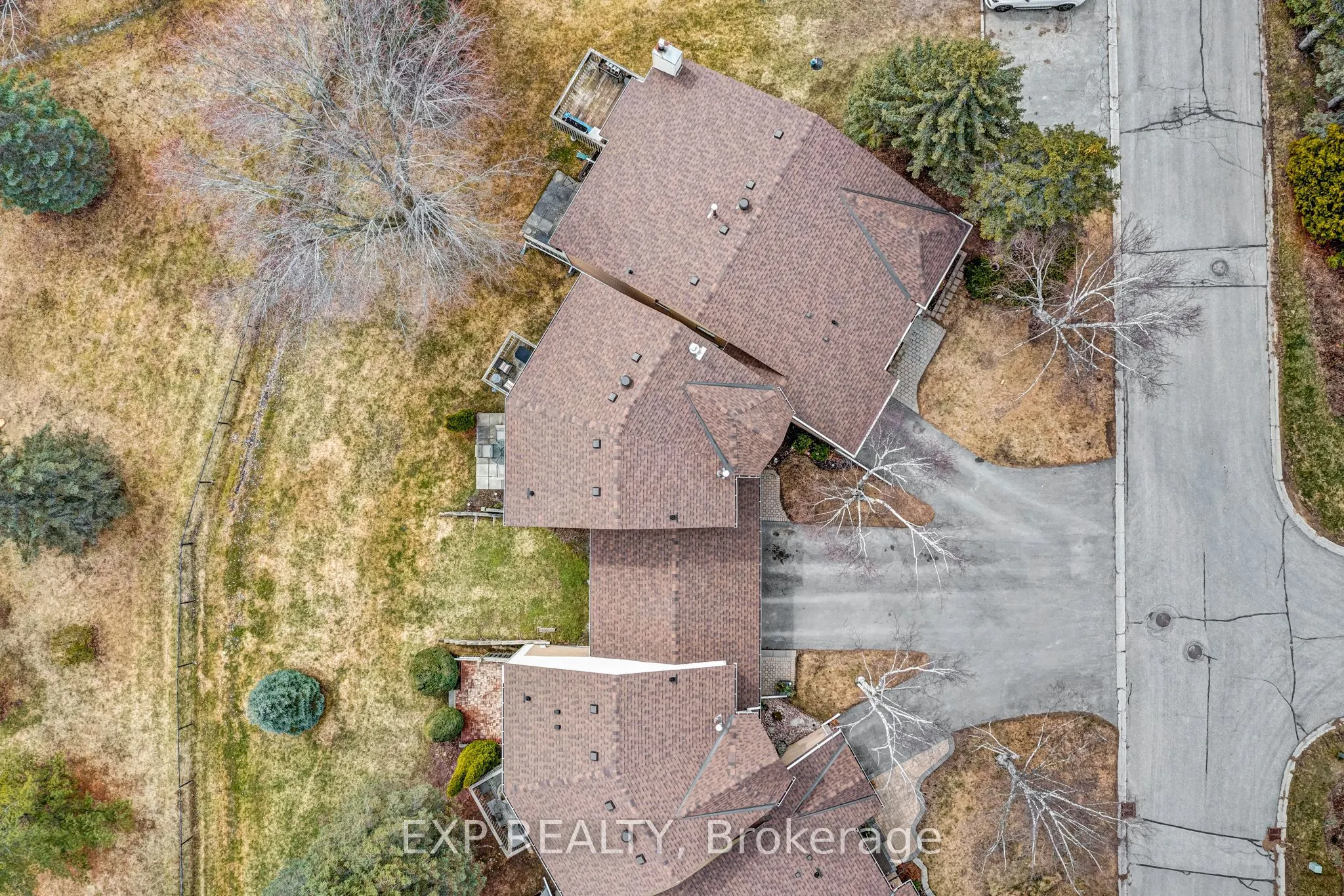 6 Adams Court, #6