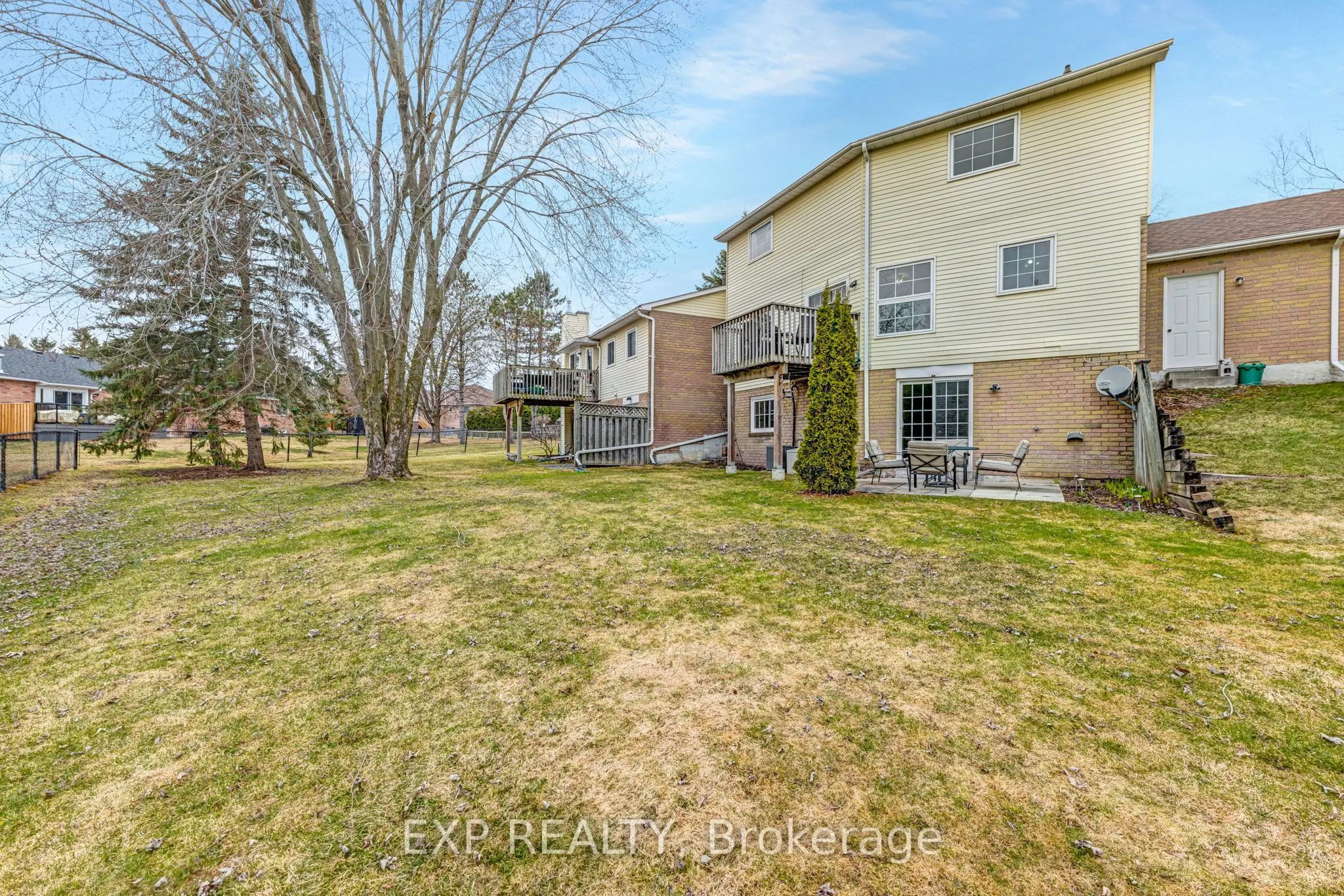 6 Adams Court, #6