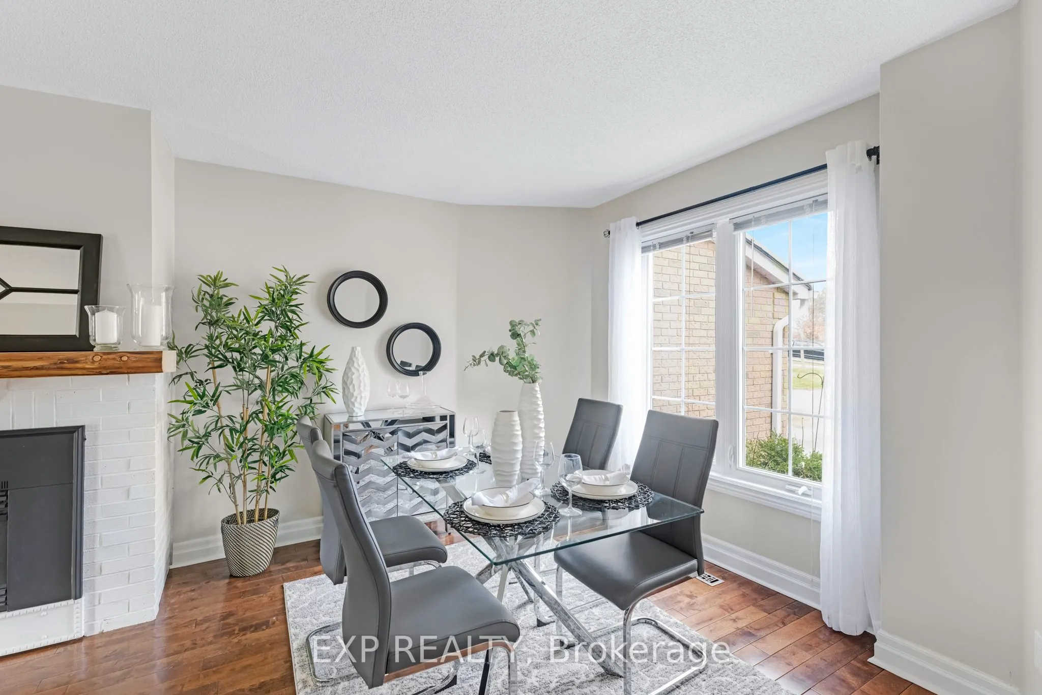 6 Adams Court, #6