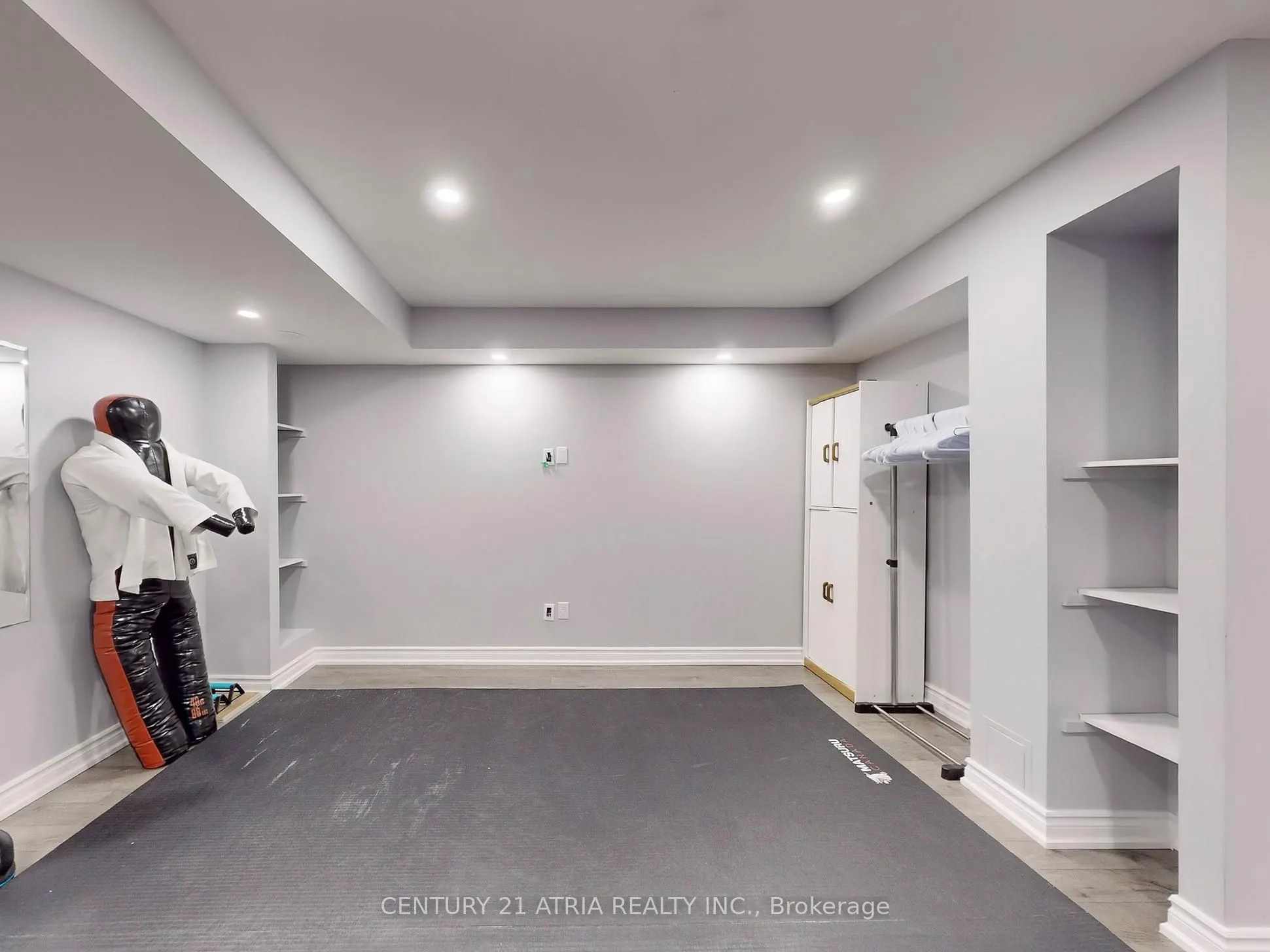 12 Roy Grove Way, #43