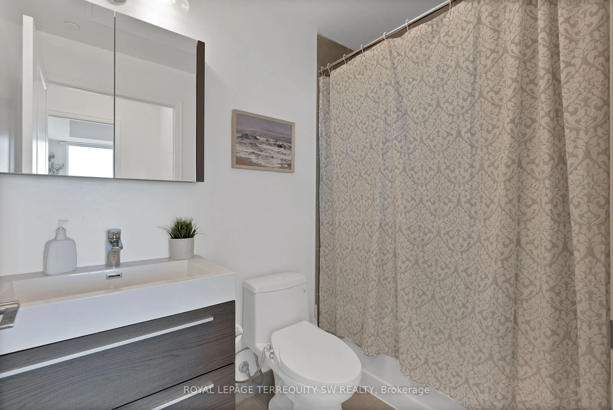 10 Rouge Valley Drive W, #616