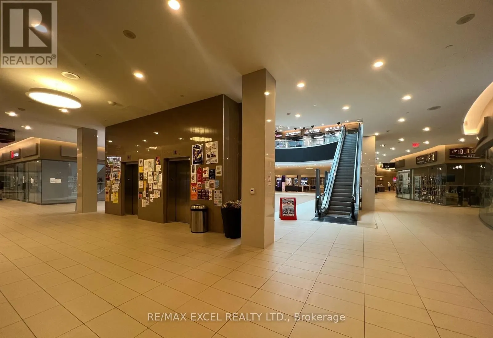 9390 Woodbine Avenue, #1B9