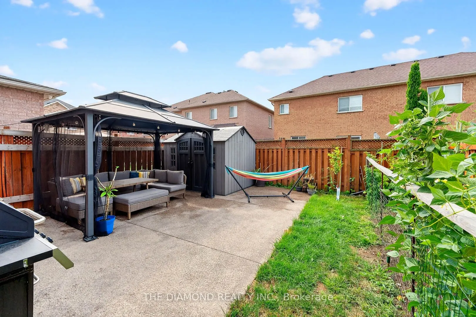 63 Adventure Crescent