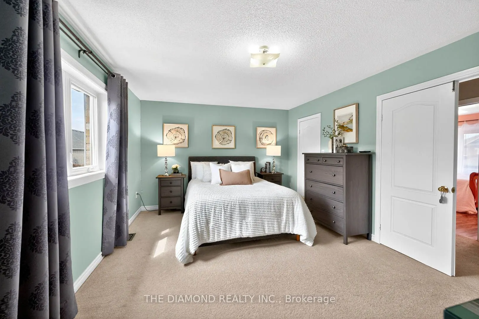 63 Adventure Crescent