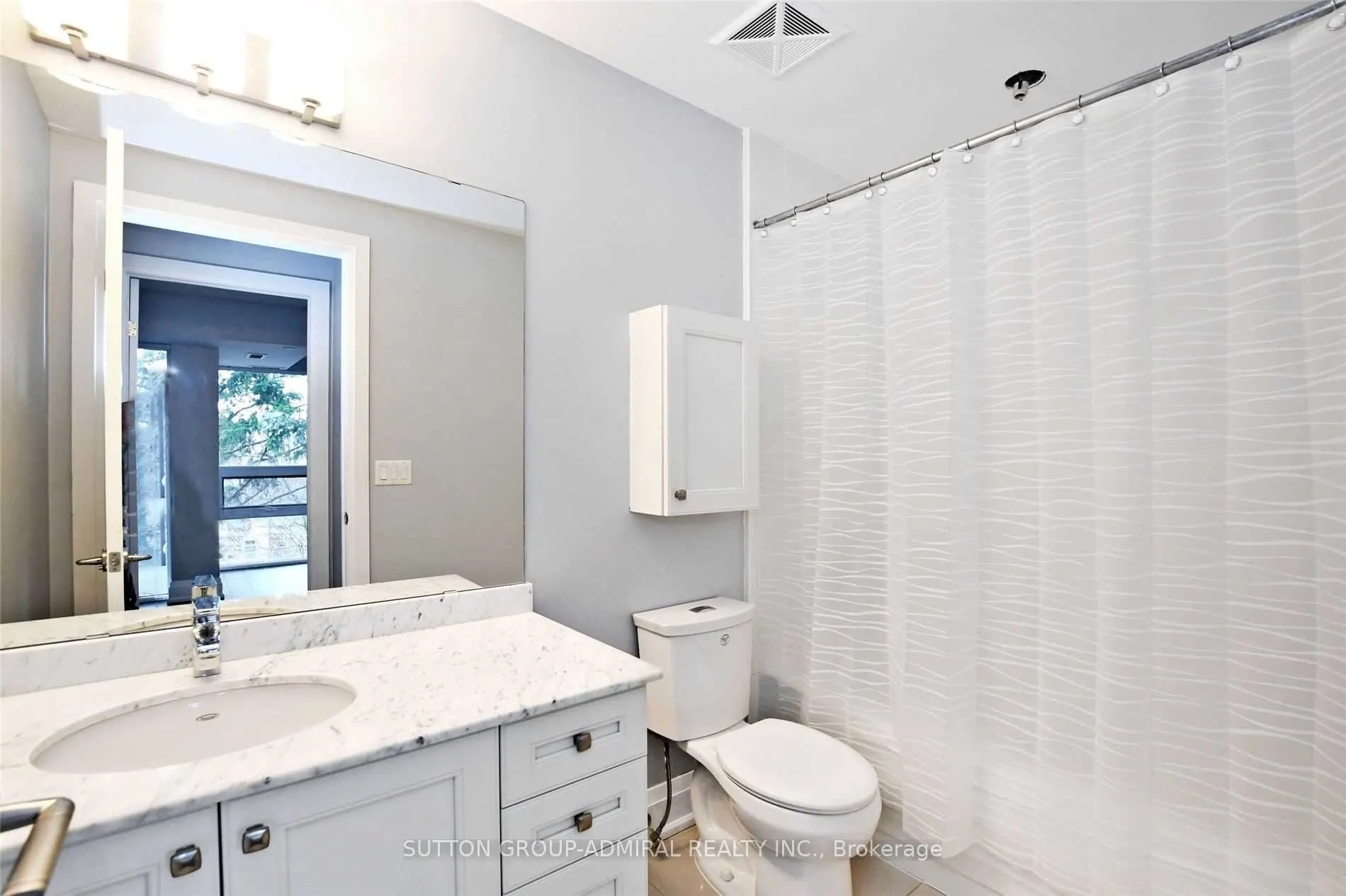8302 Islington Avenue, #405