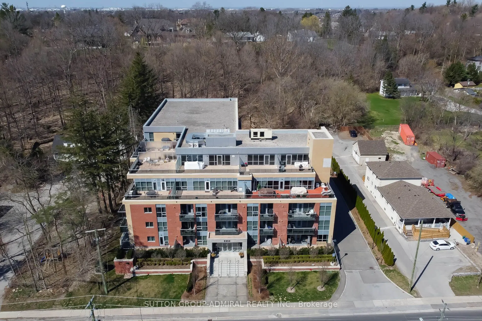 8302 Islington Avenue, #405