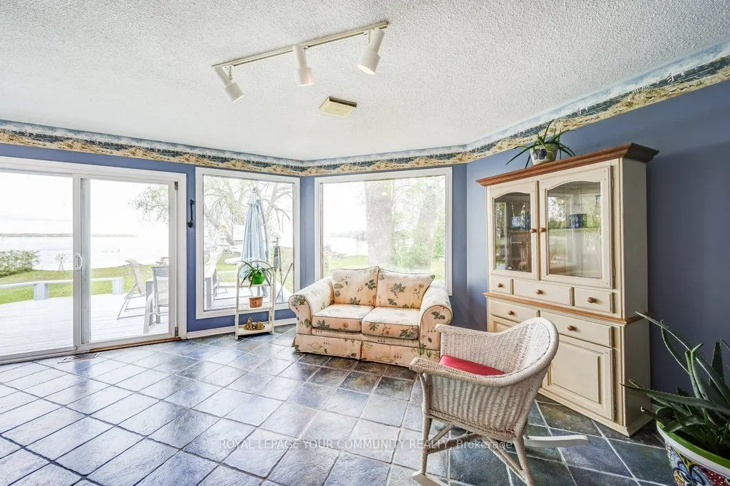130 Moores Beach Road