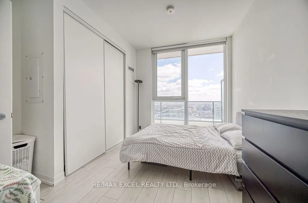 898 Portage Parkway, #2803