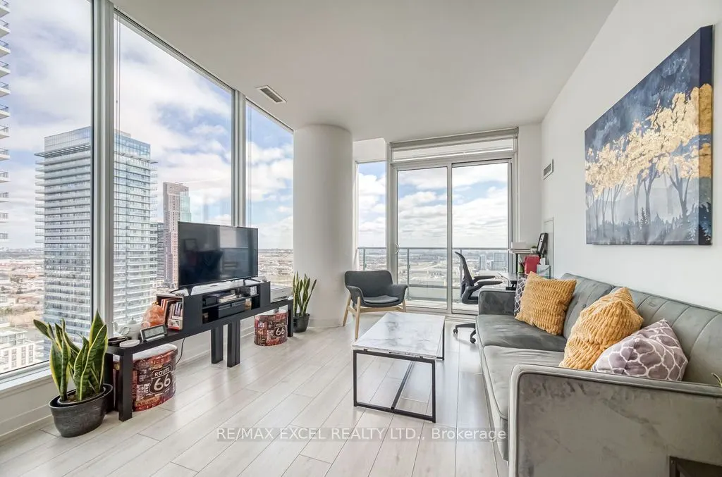 898 Portage Parkway, #2803