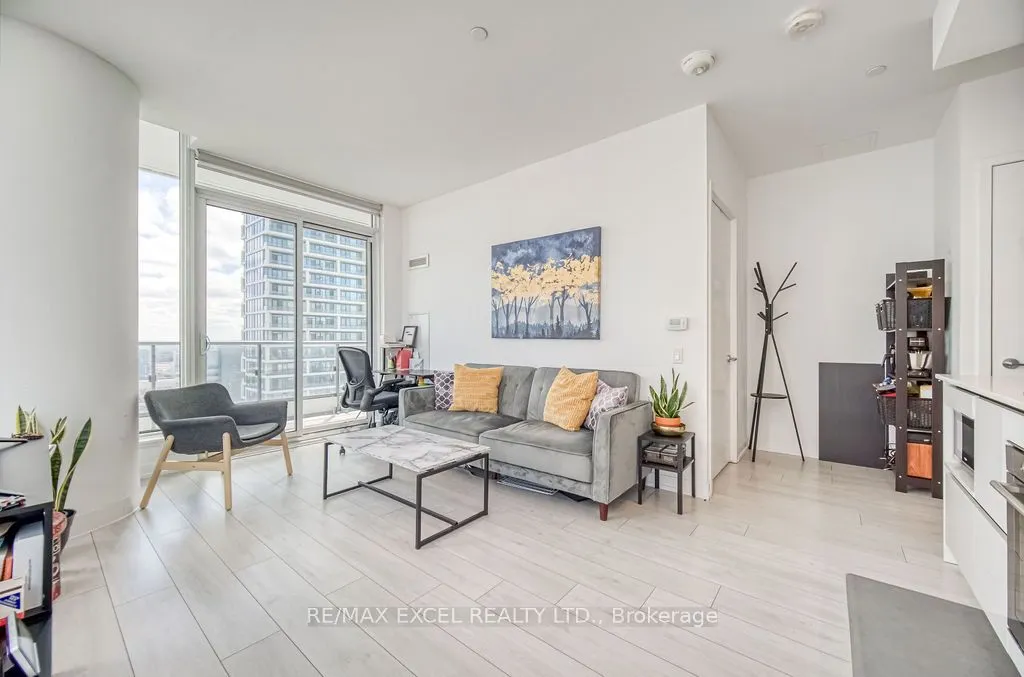 898 Portage Parkway, #2803