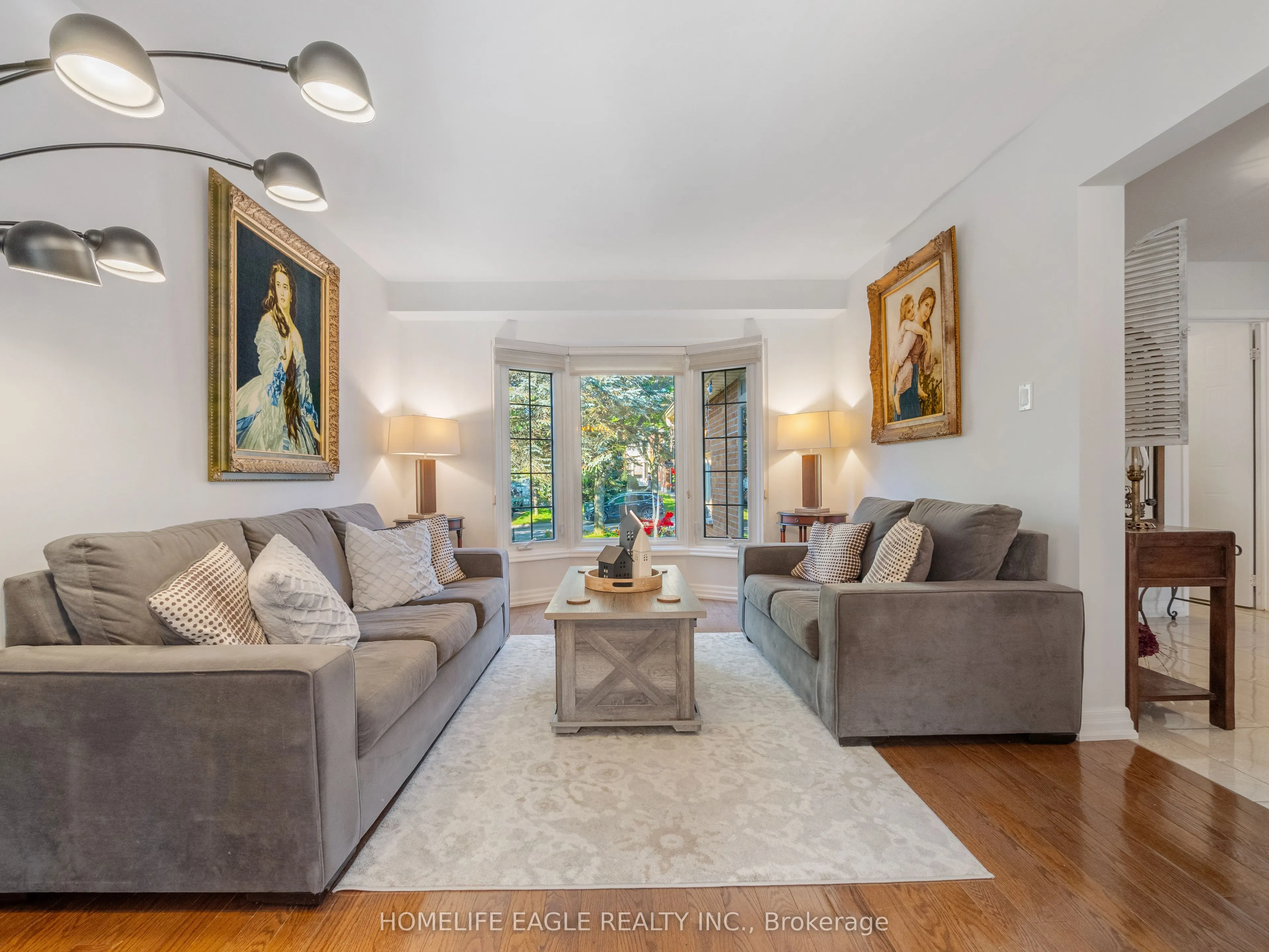 30 Moffat Crescent
