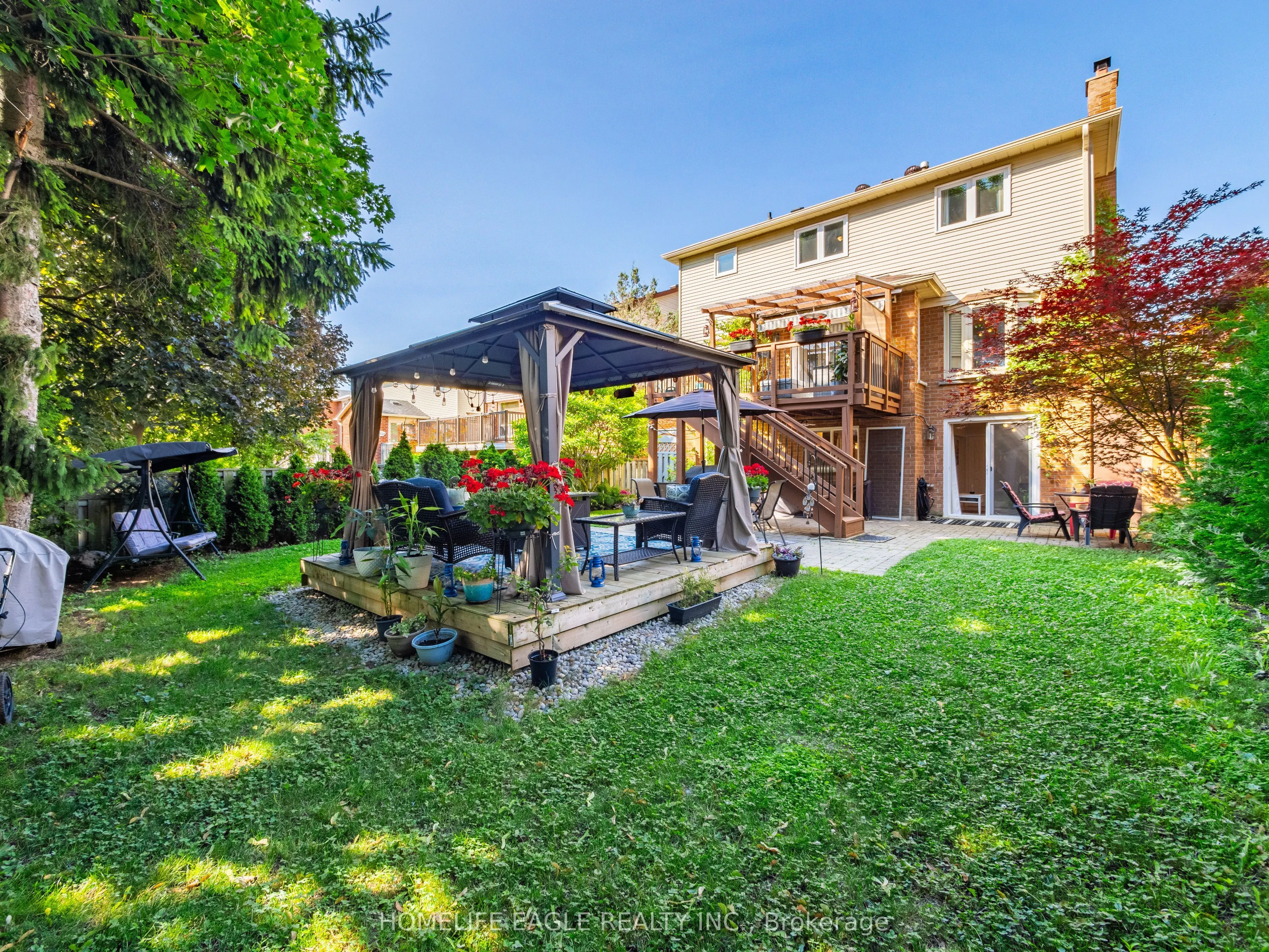 30 Moffat Crescent