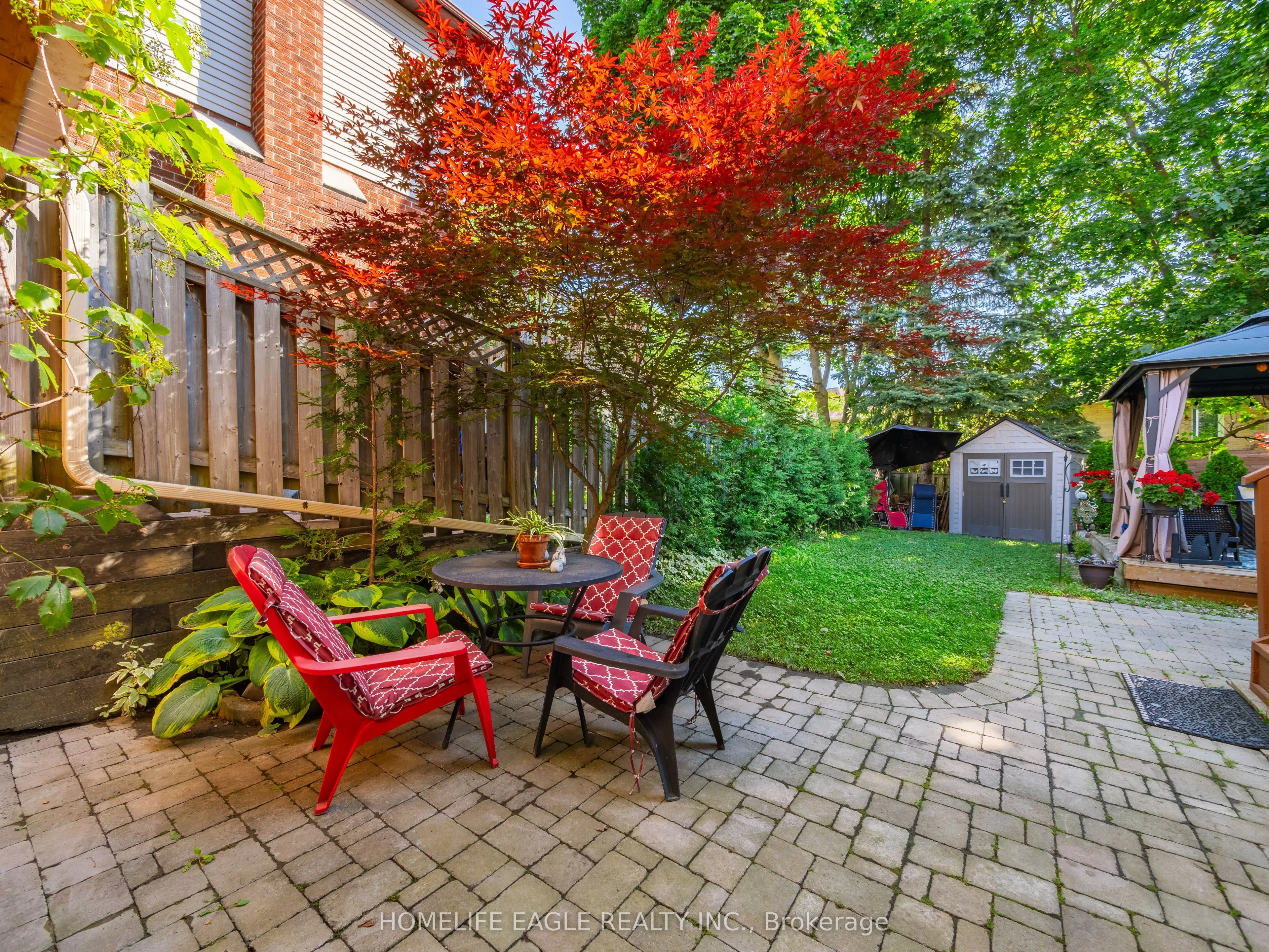 30 Moffat Crescent