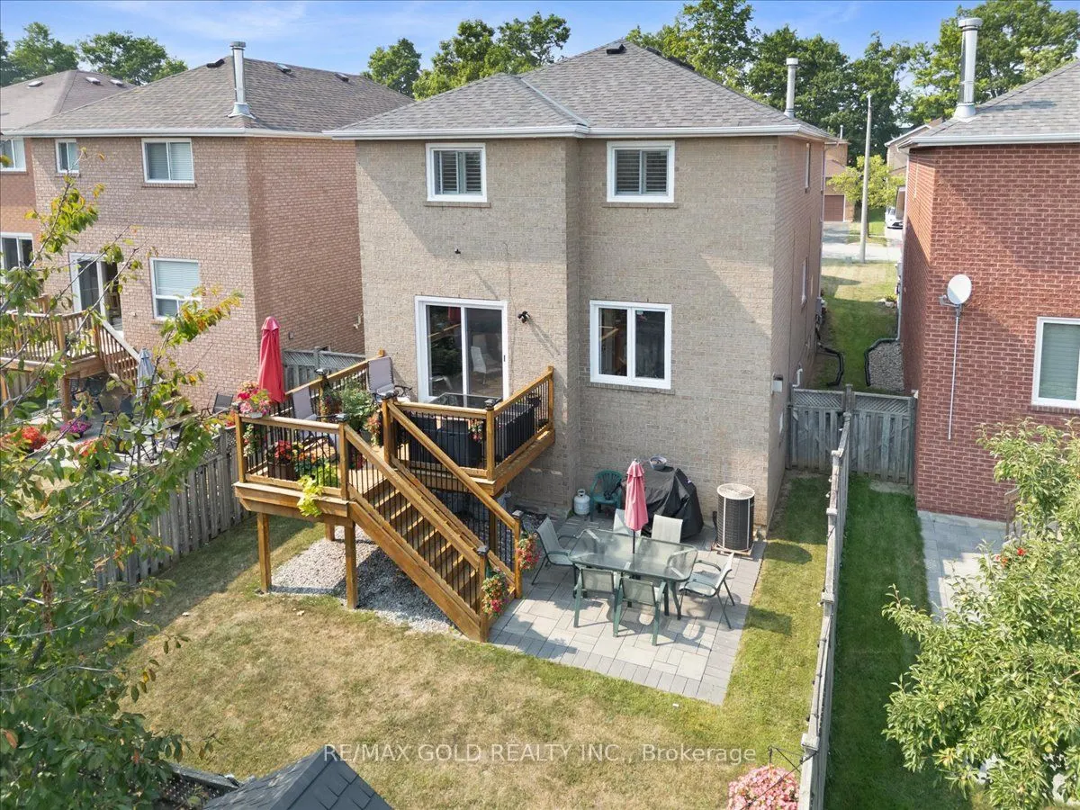 9 Red Rock Drive
