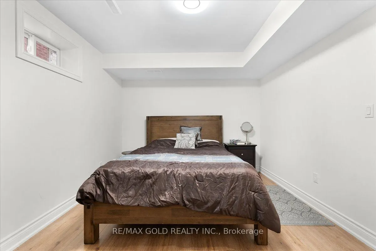 9 Red Rock Drive
