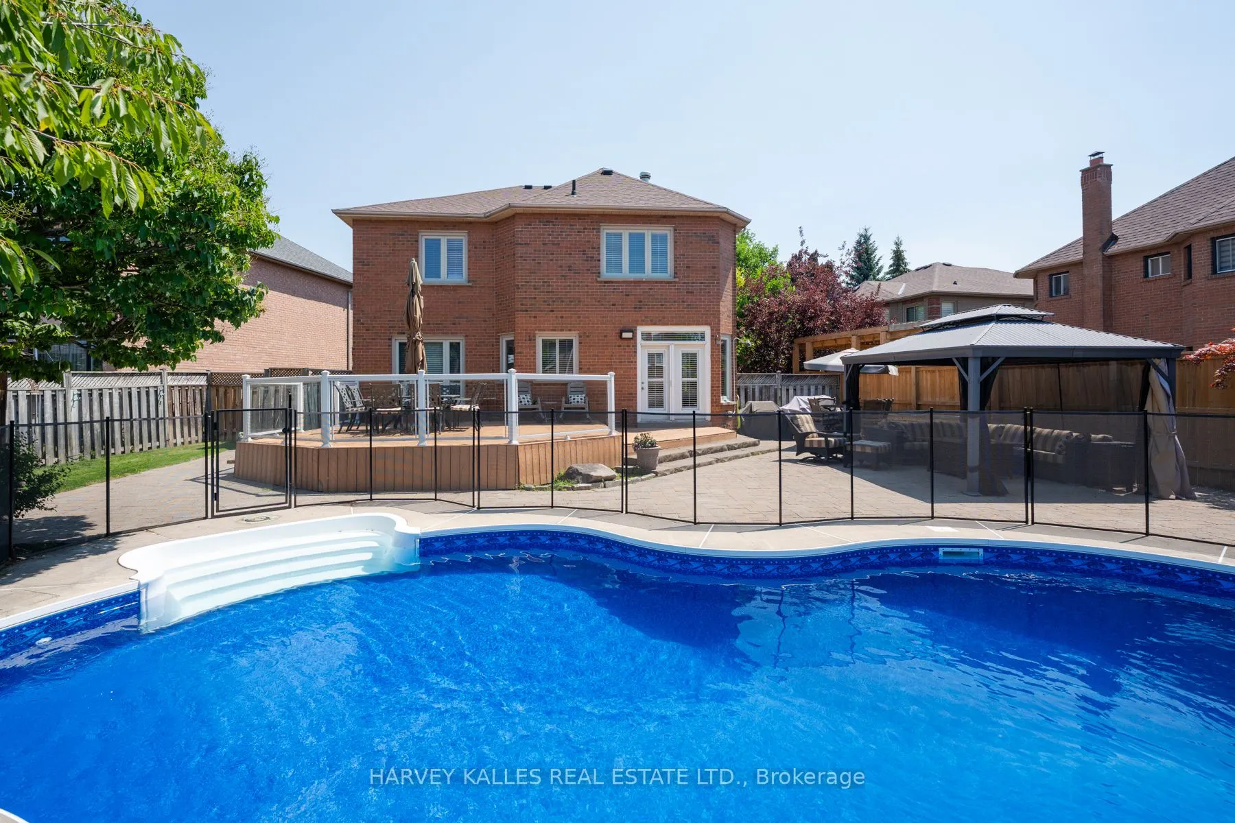12 Alta Vista Court
