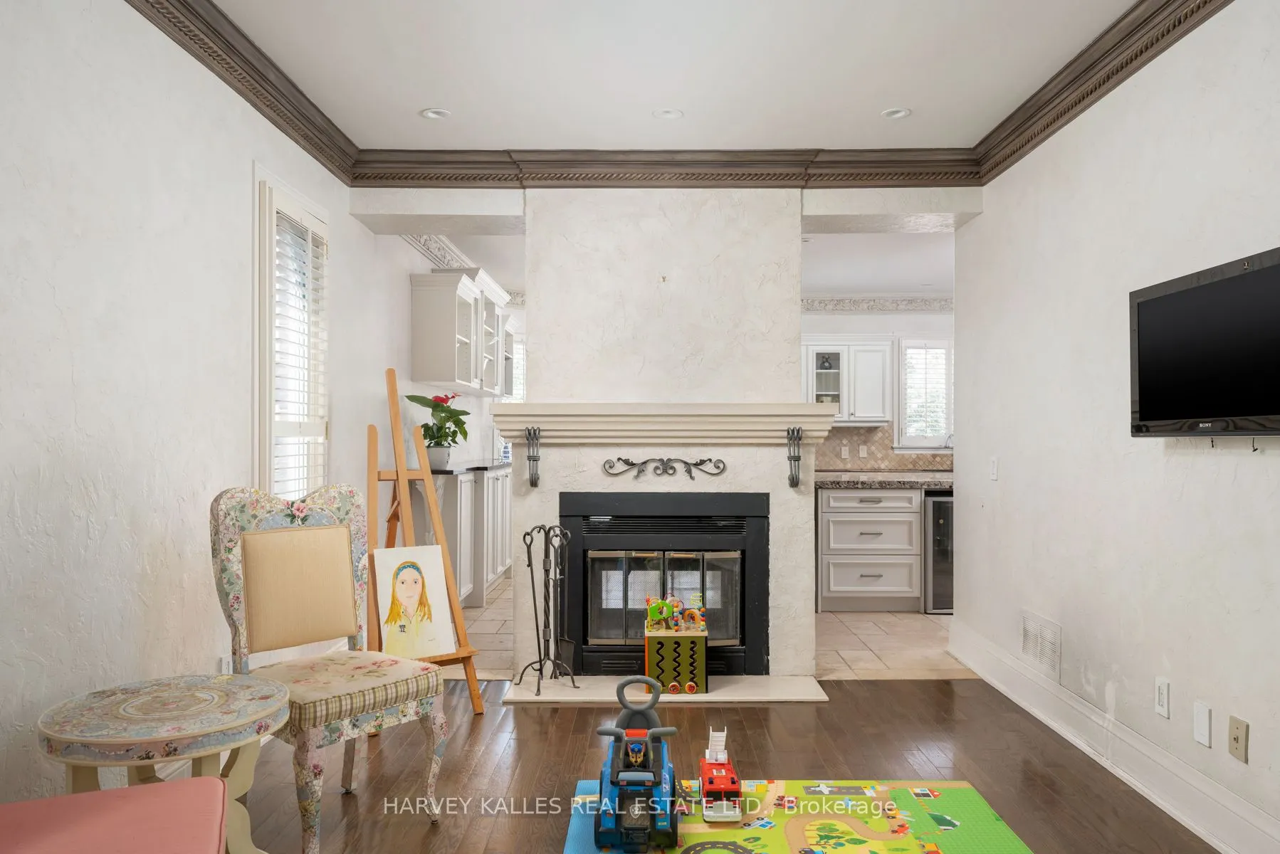 12 Alta Vista Court
