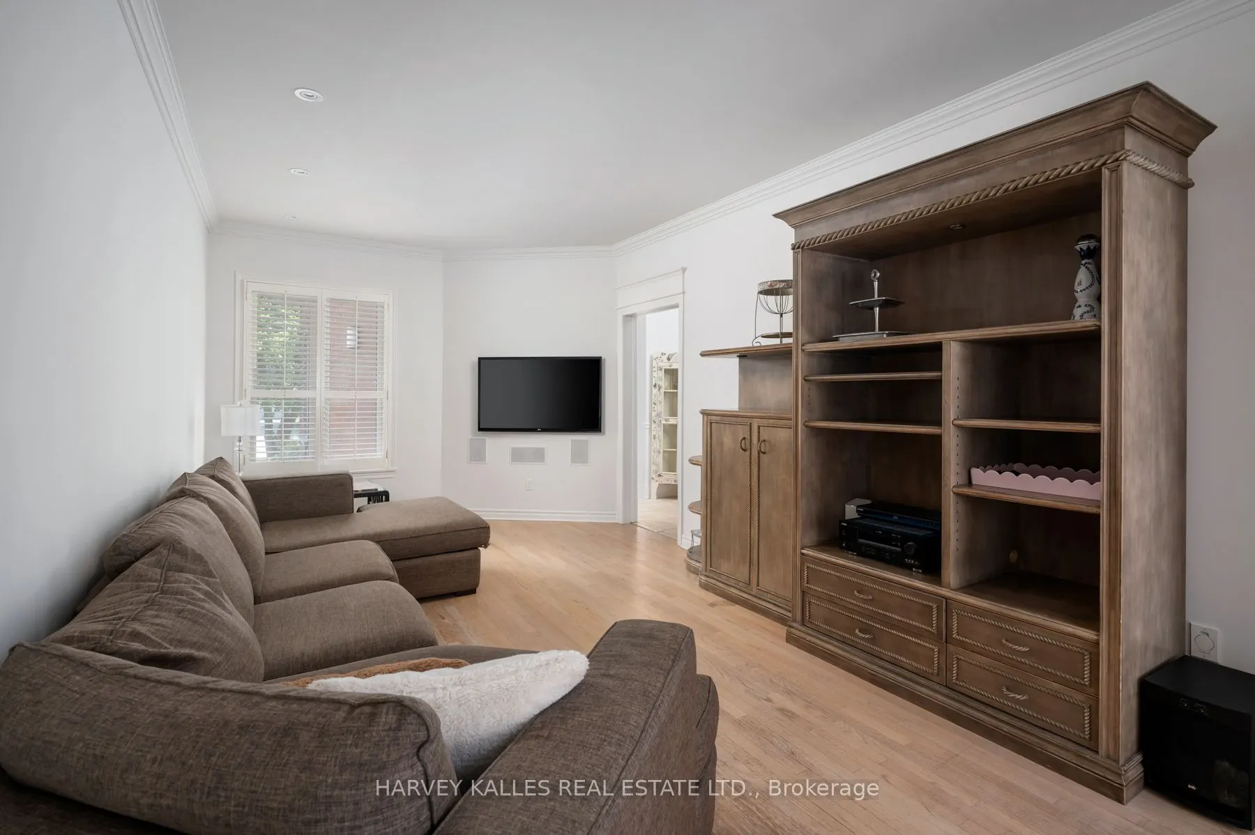 12 Alta Vista Court
