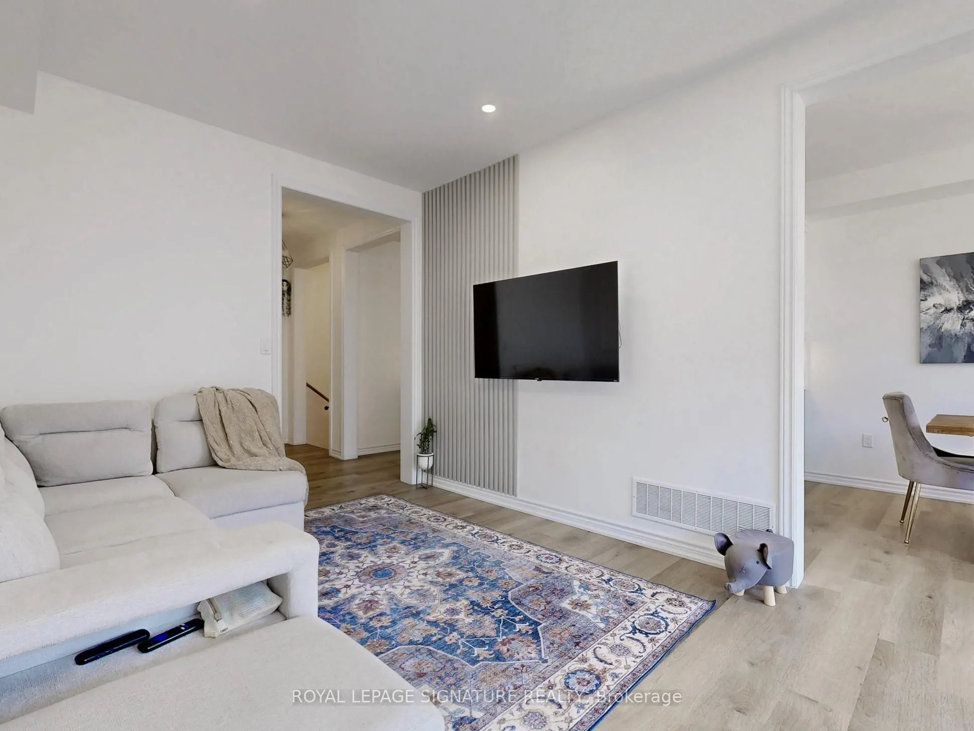 54 Tiberini Way