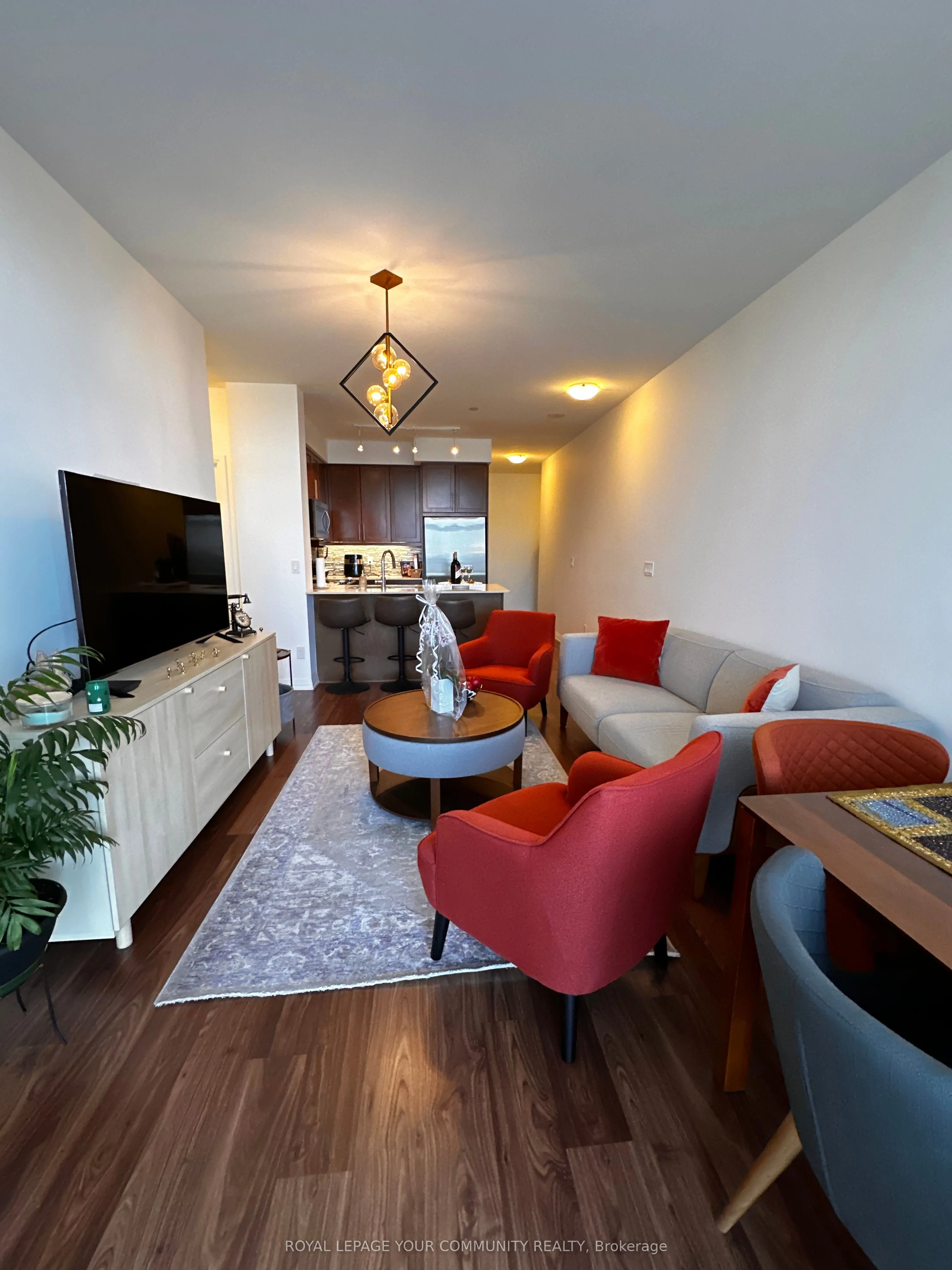65 Oneida Crescent, #1008