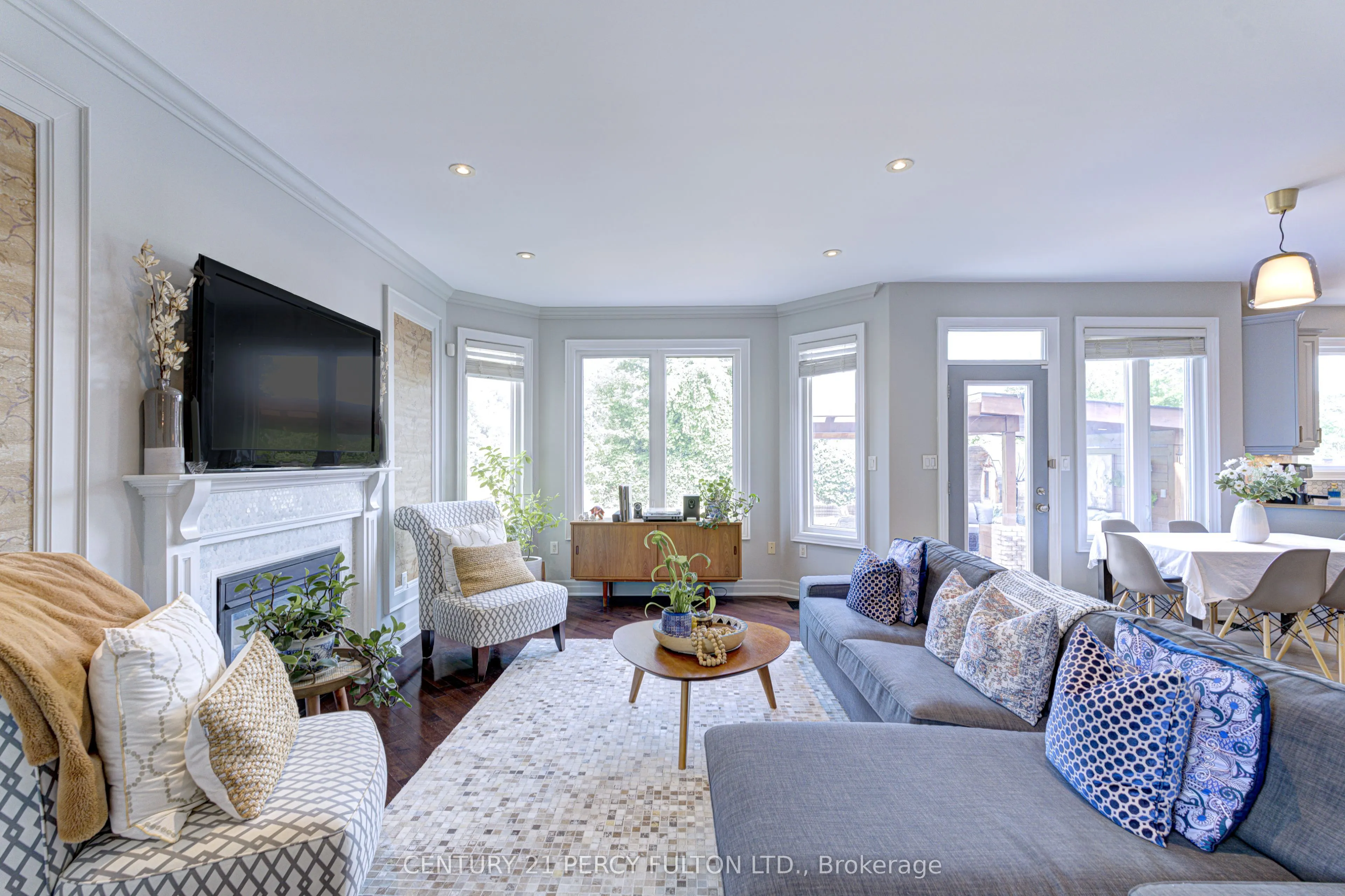 122 John W Taylor Avenue