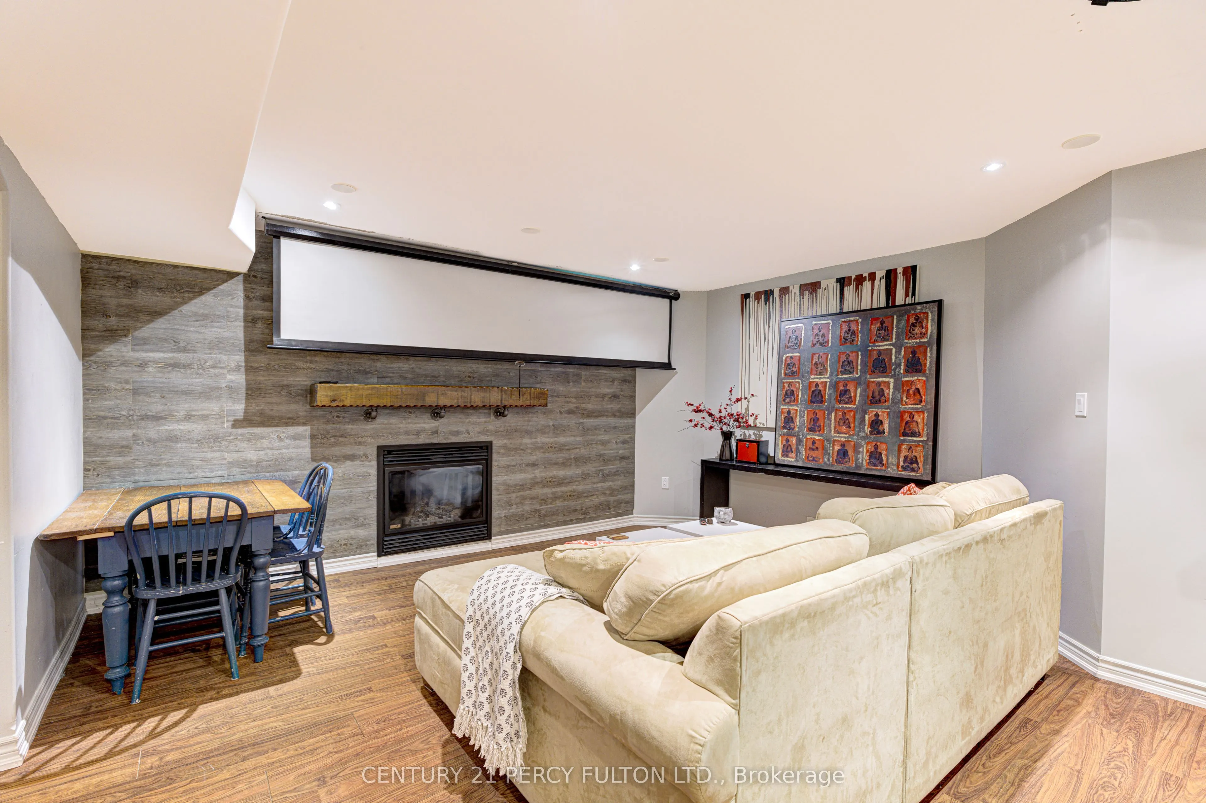 122 John W Taylor Avenue