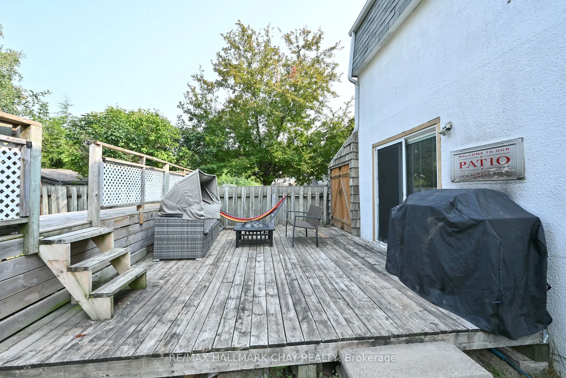 116 King Street S