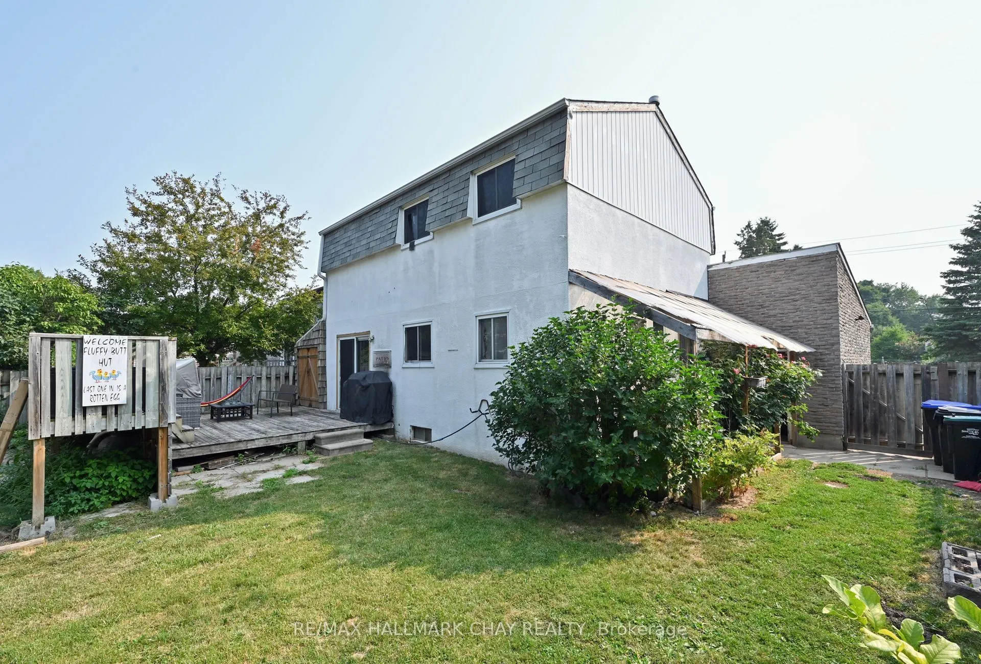 116 King Street S