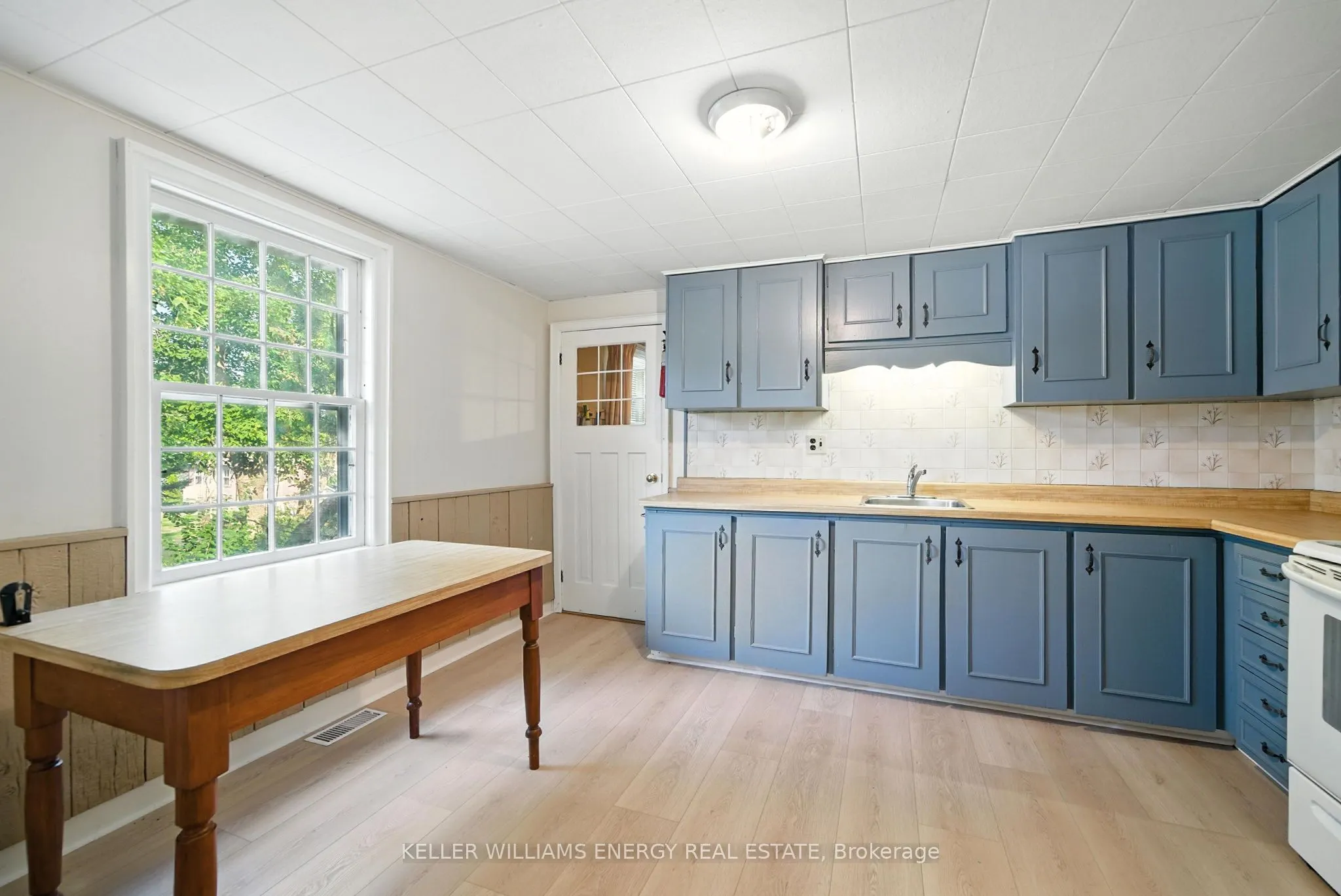 10348 Ravenshoe Road