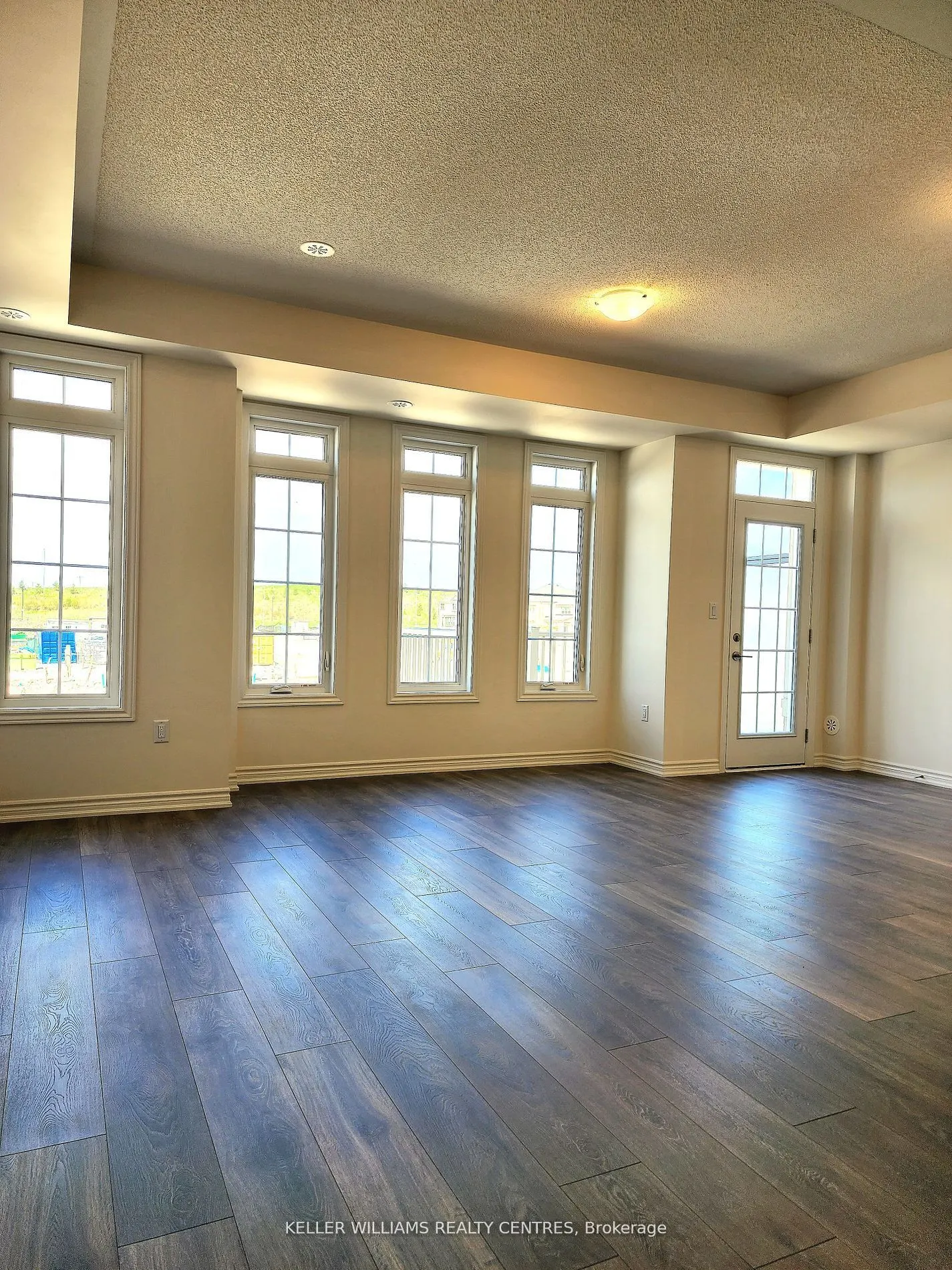 21 Mel Irving Drive
