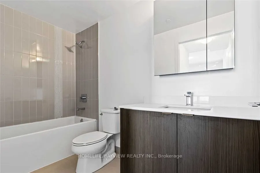 100 Eagle Rock Way, #821