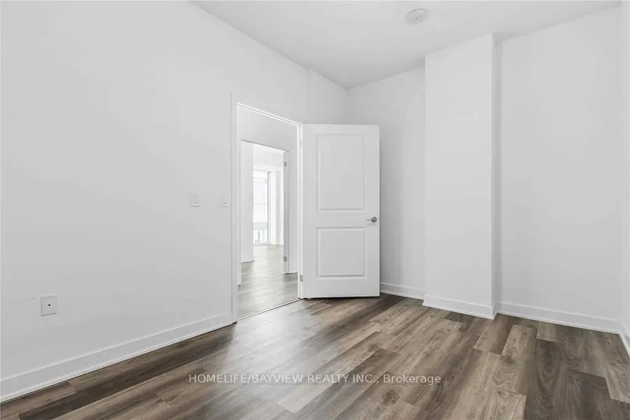 100 Eagle Rock Way, #821