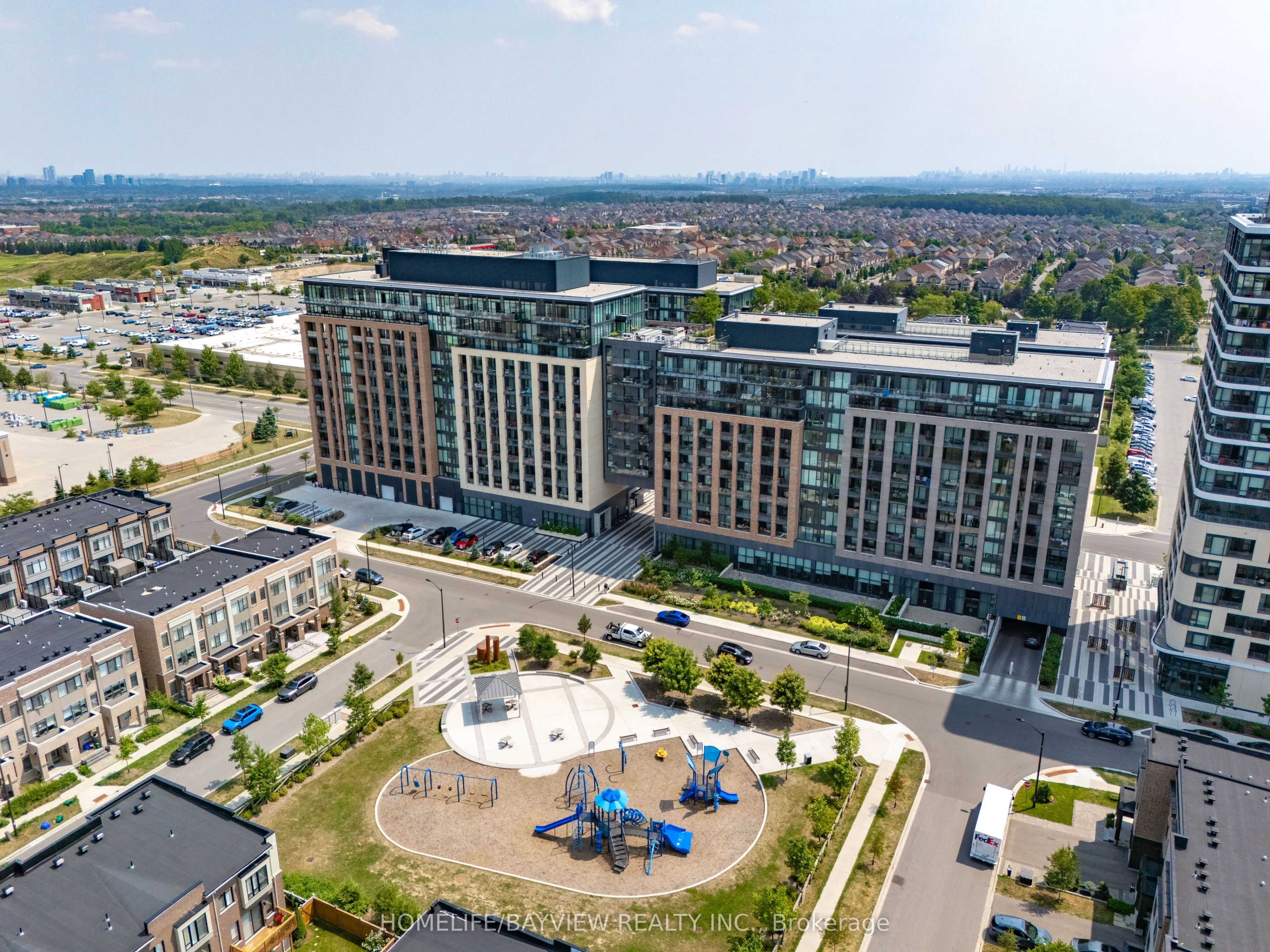 100 Eagle Rock Way, #821