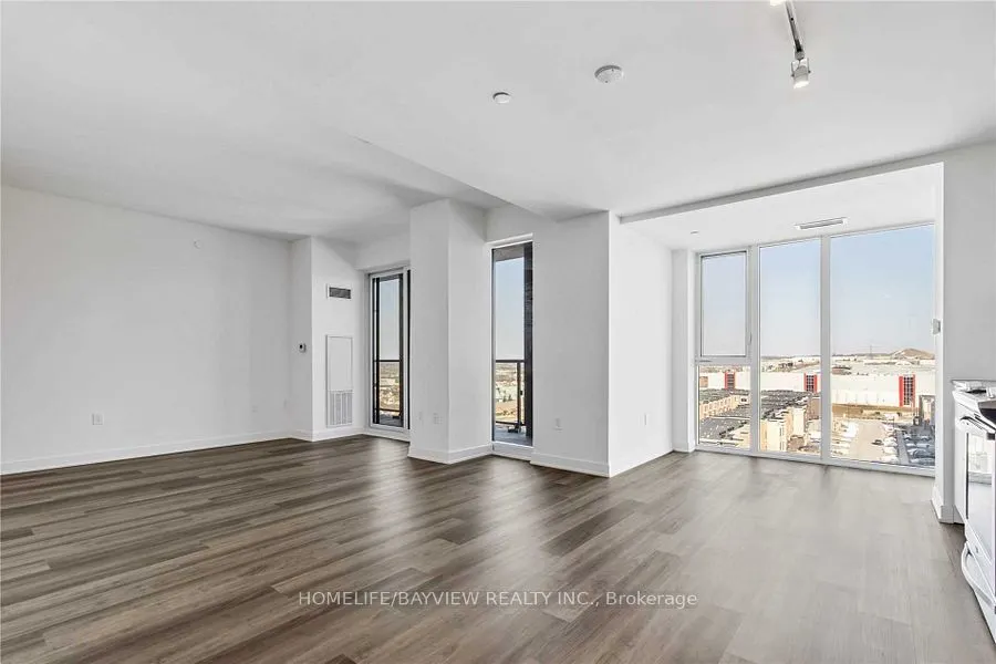 100 Eagle Rock Way, #821