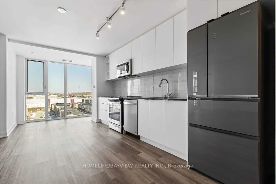 100 Eagle Rock Way, #821