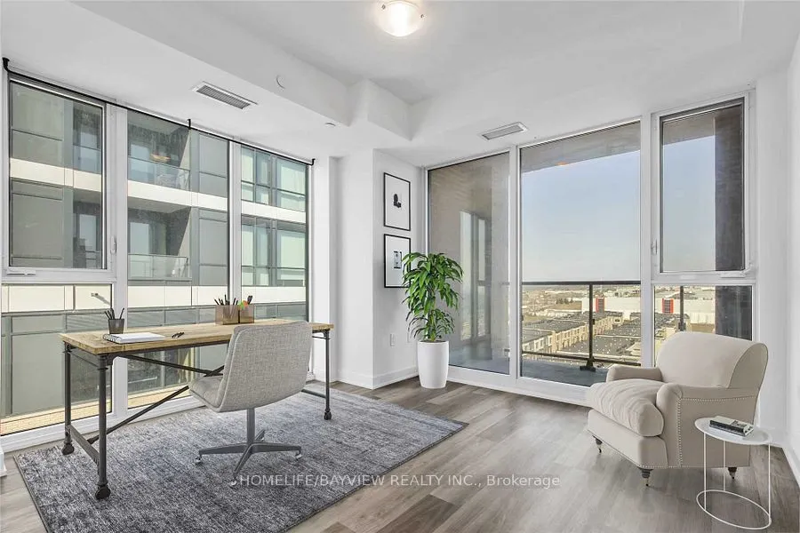 100 Eagle Rock Way, #821