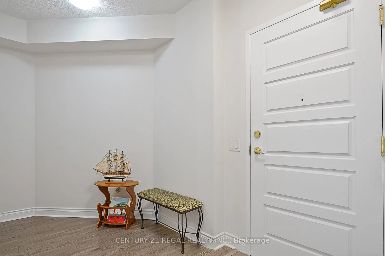 1 Sun Yat Sen Avenue, #315