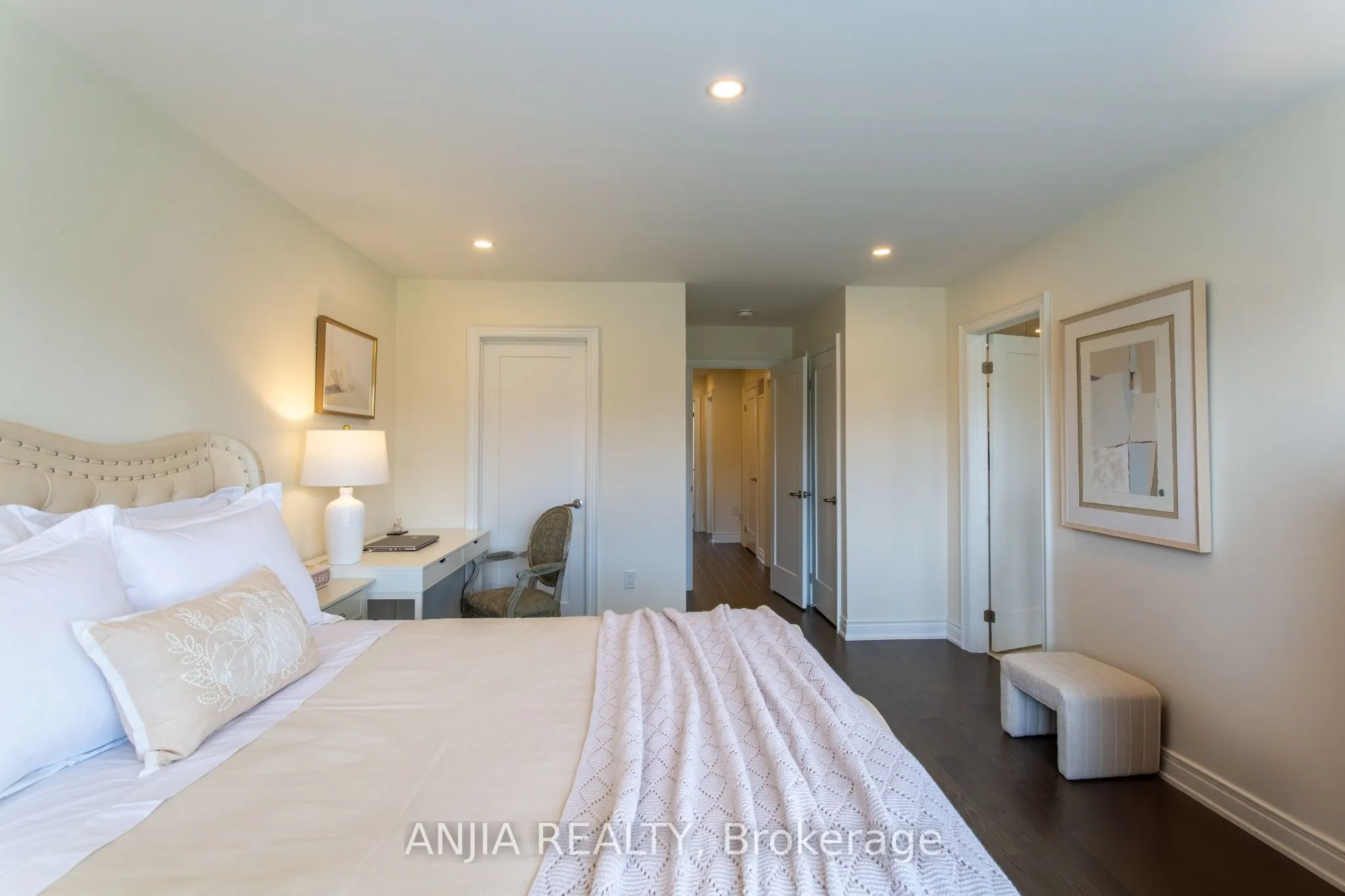 9 MACE Avenue