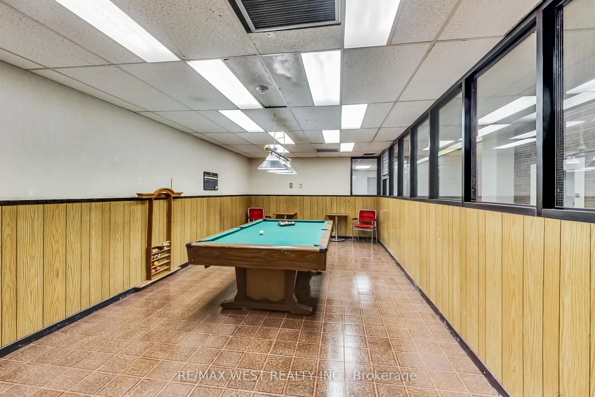 80 Inverlochy Boulevard, #410