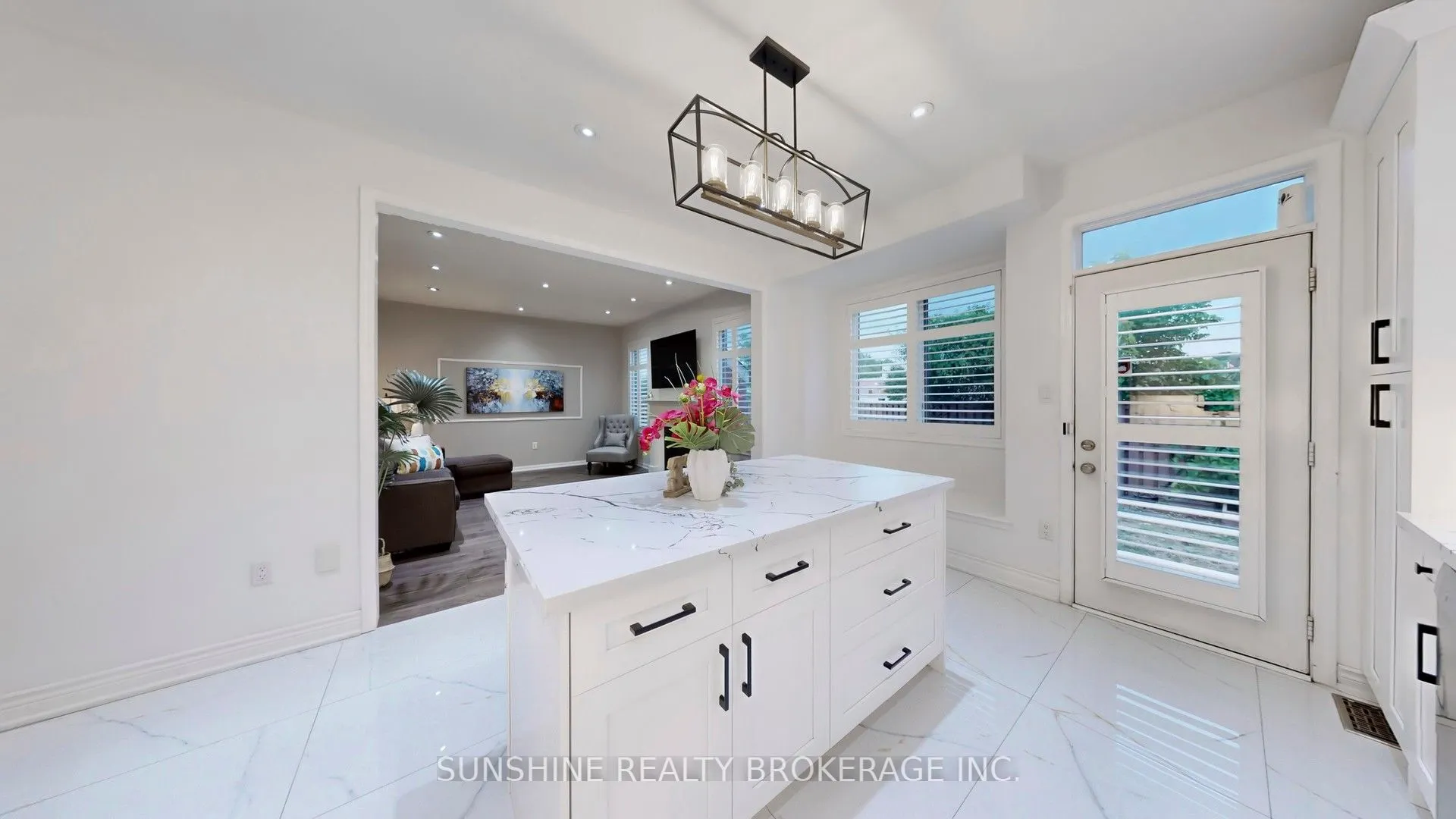 190 Miltrose Crescent