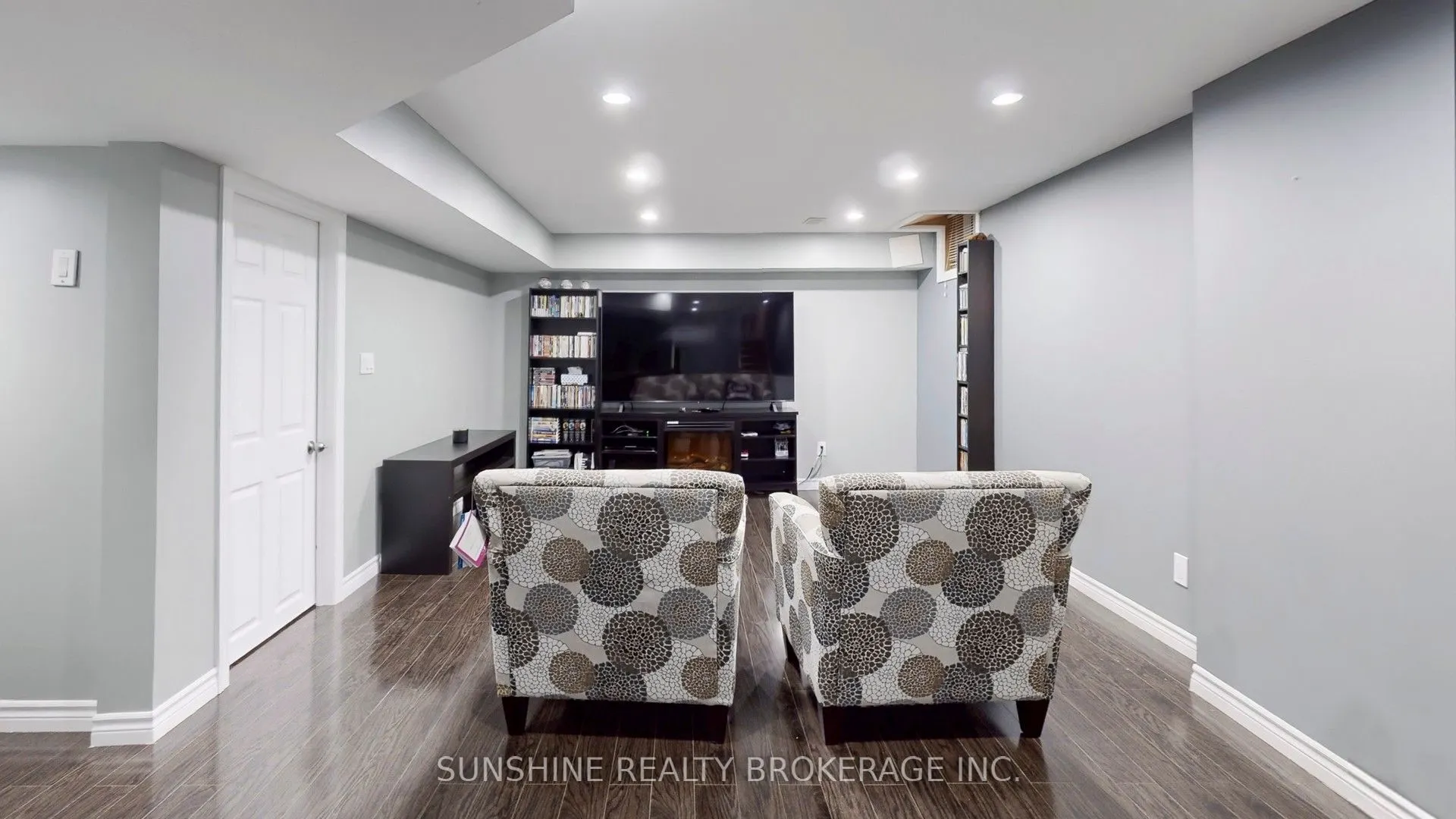 190 Miltrose Crescent